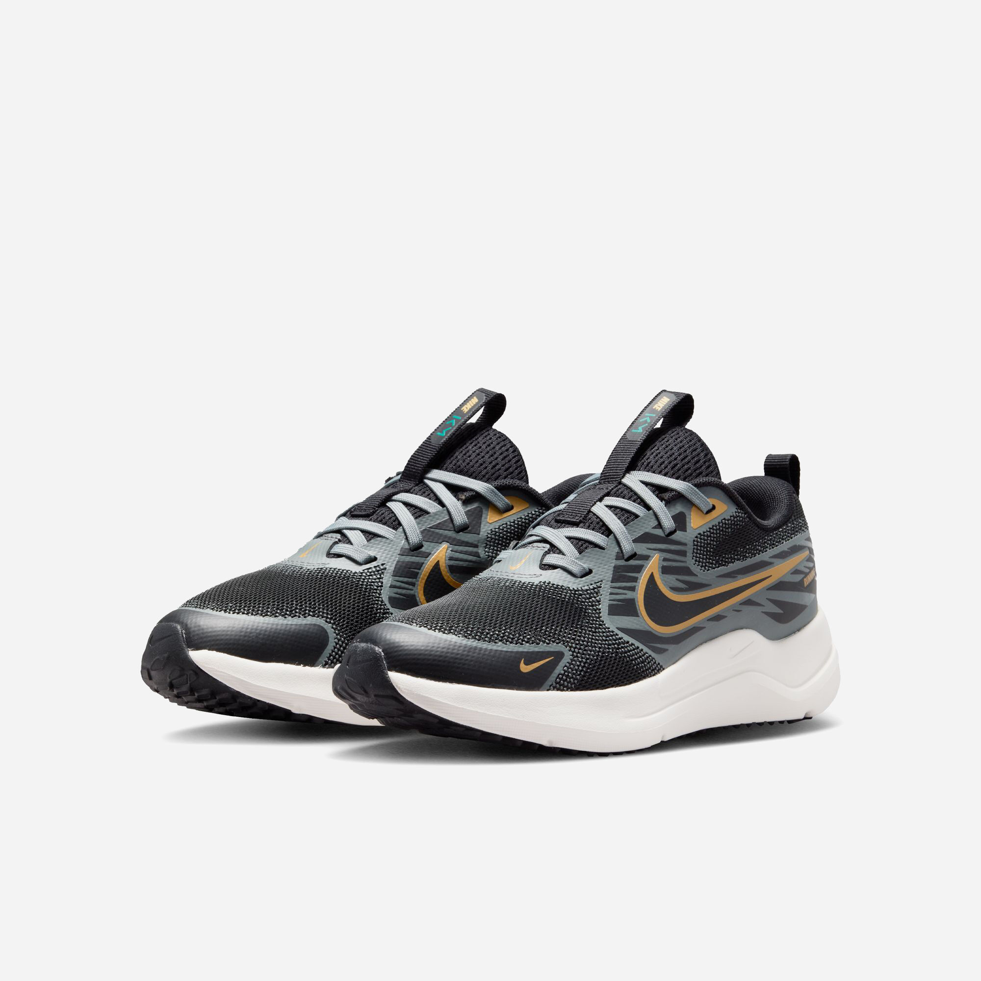 Nike Cosmic Runner image number 2