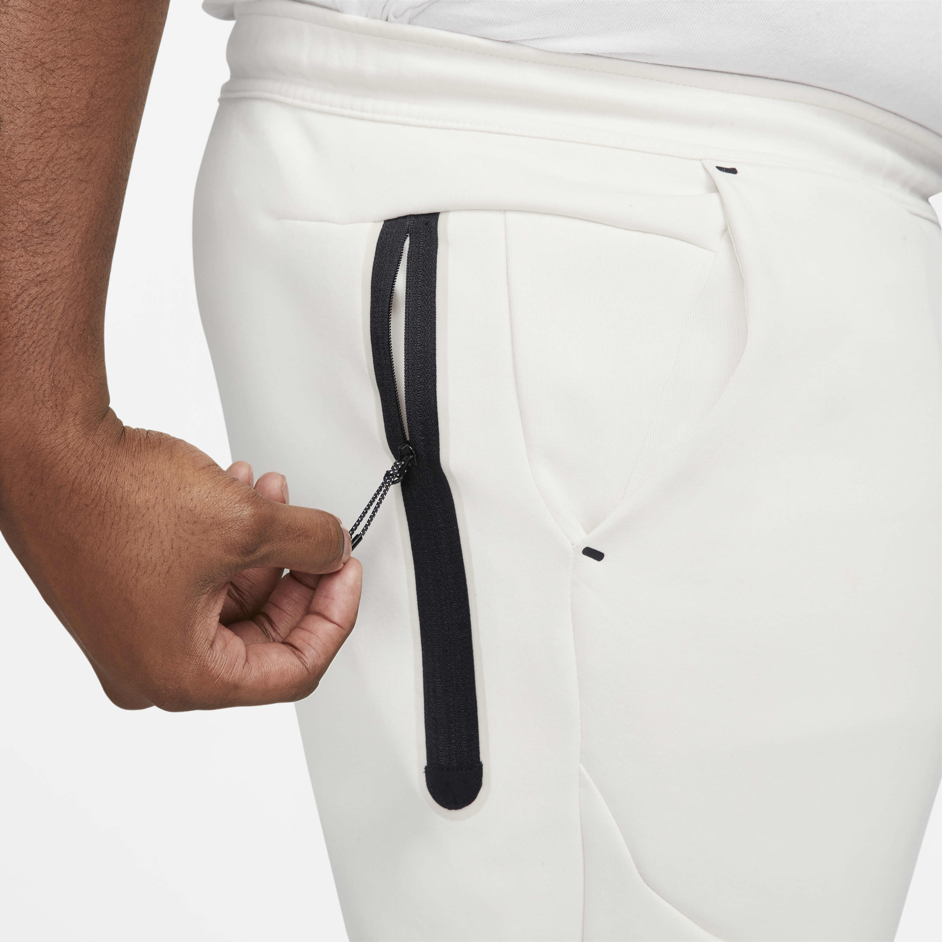 nike tech fleece joggers light bone
