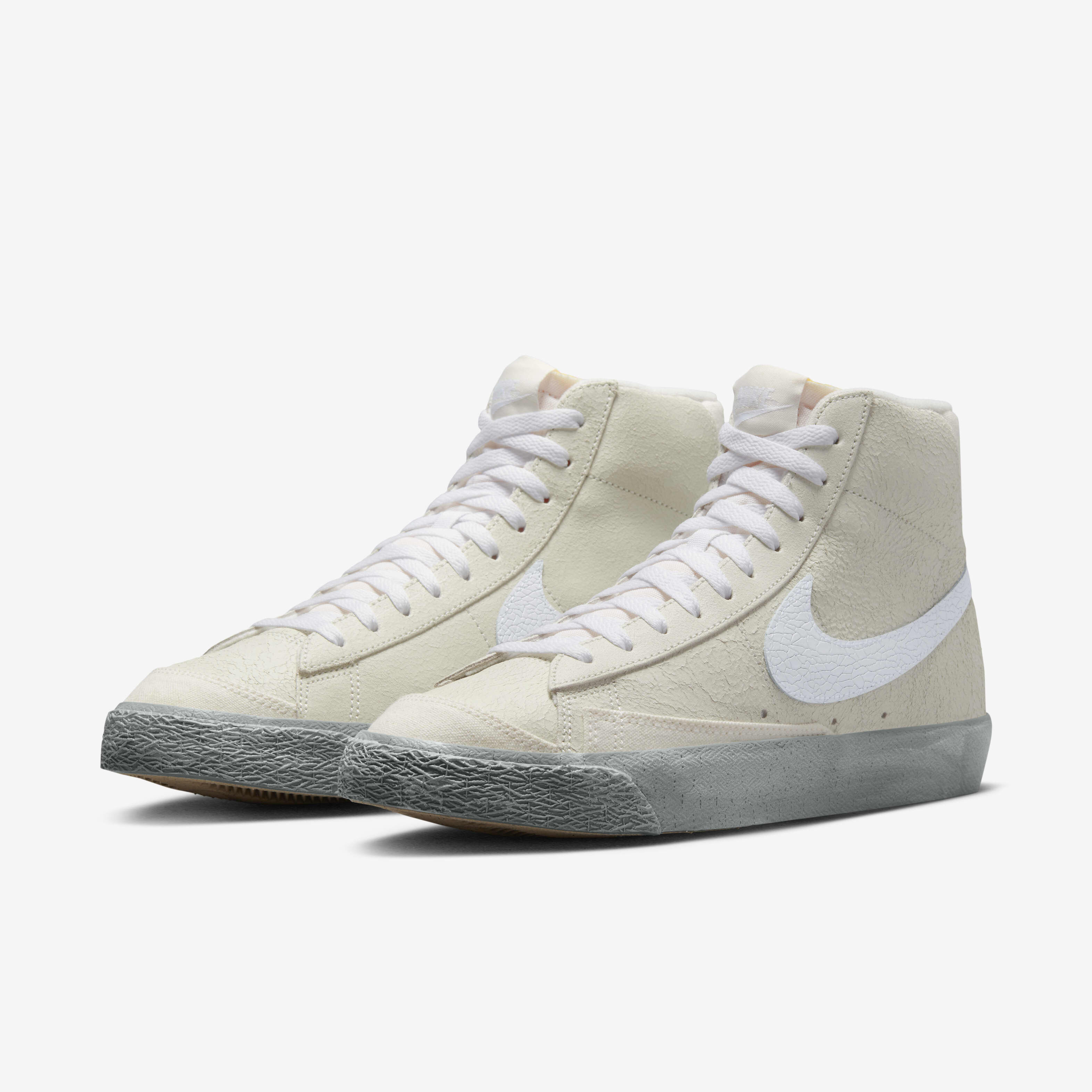 Nike Blazer Mid '77 SE image number 4
