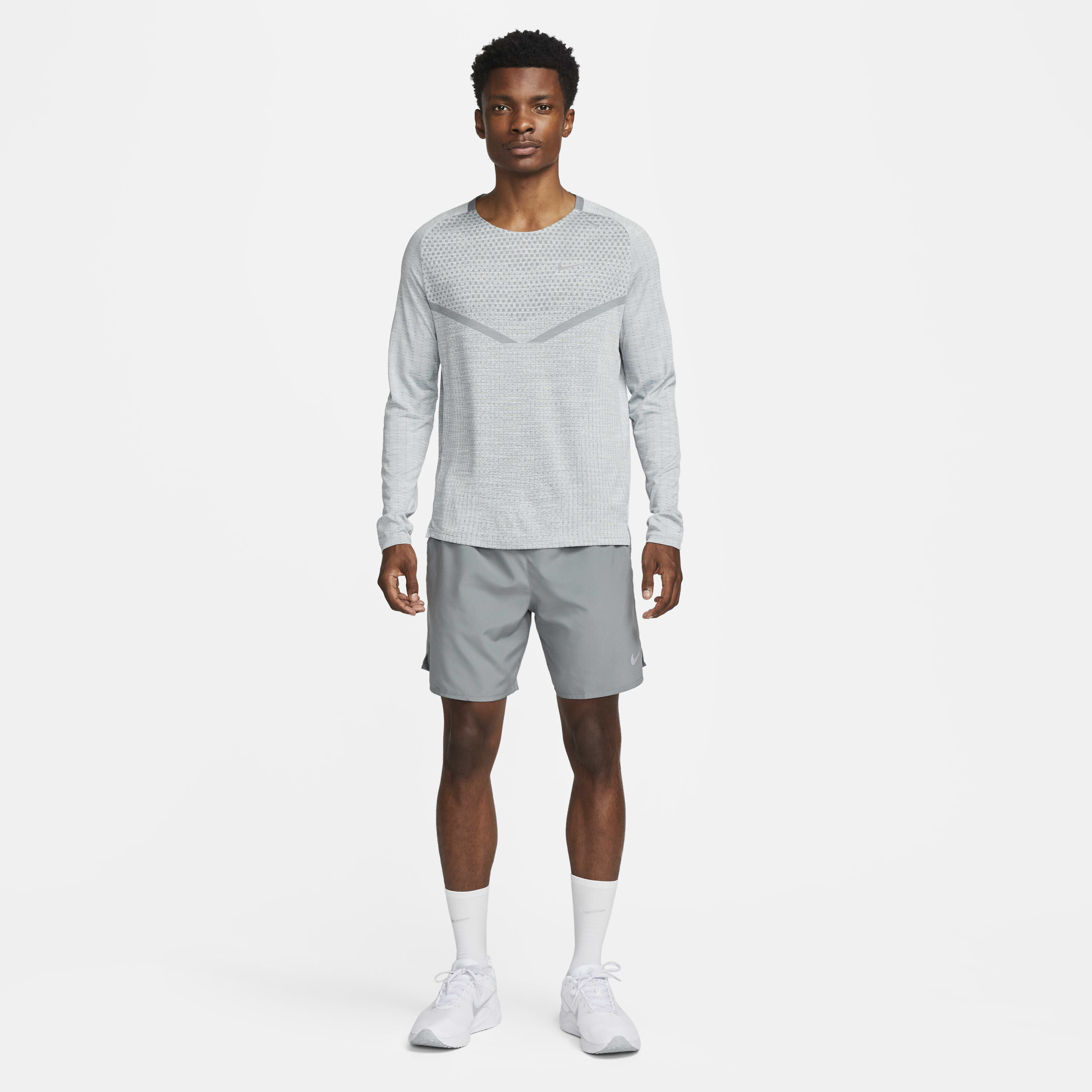 Nike jogger shorts grey on sale