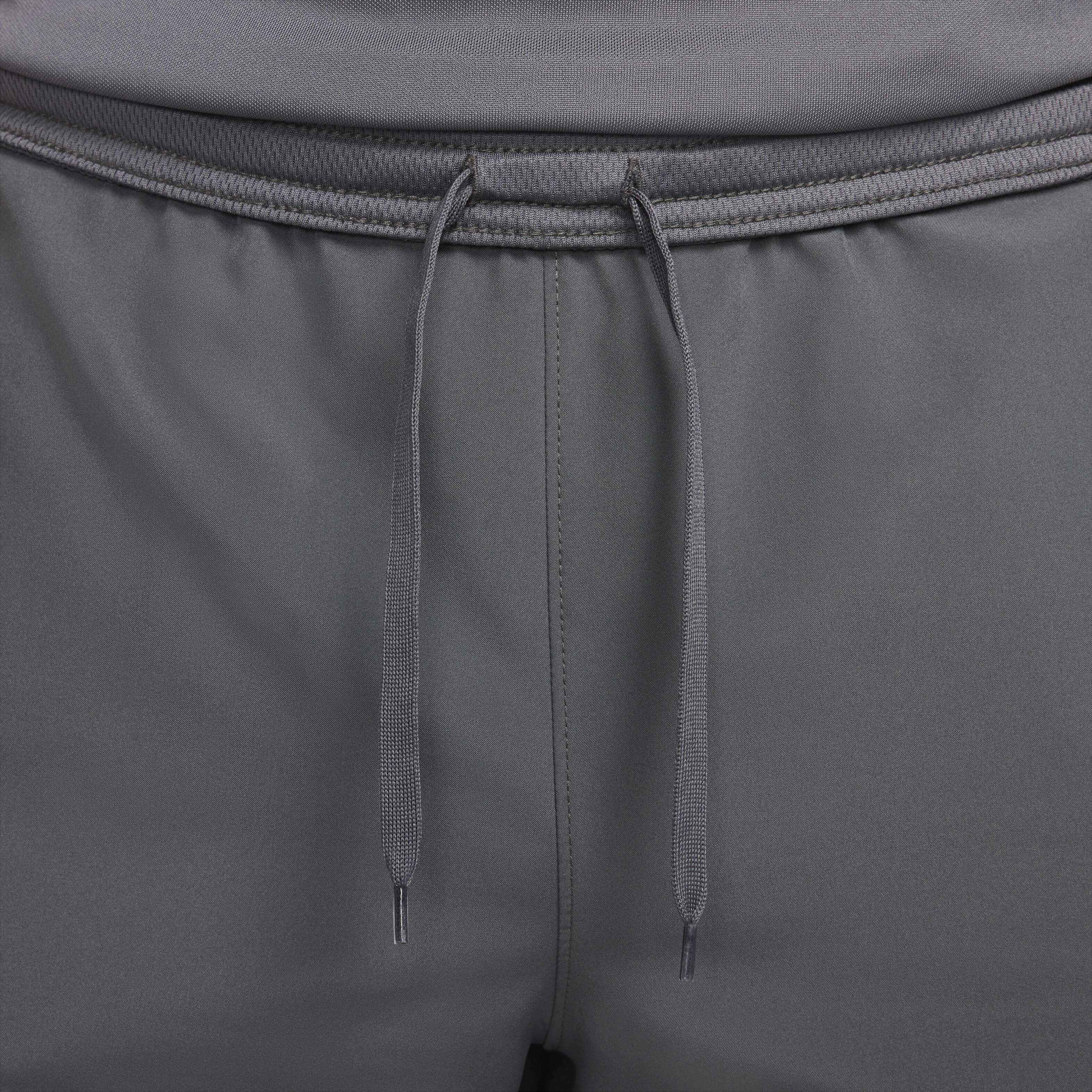 Nike Academy image number 3