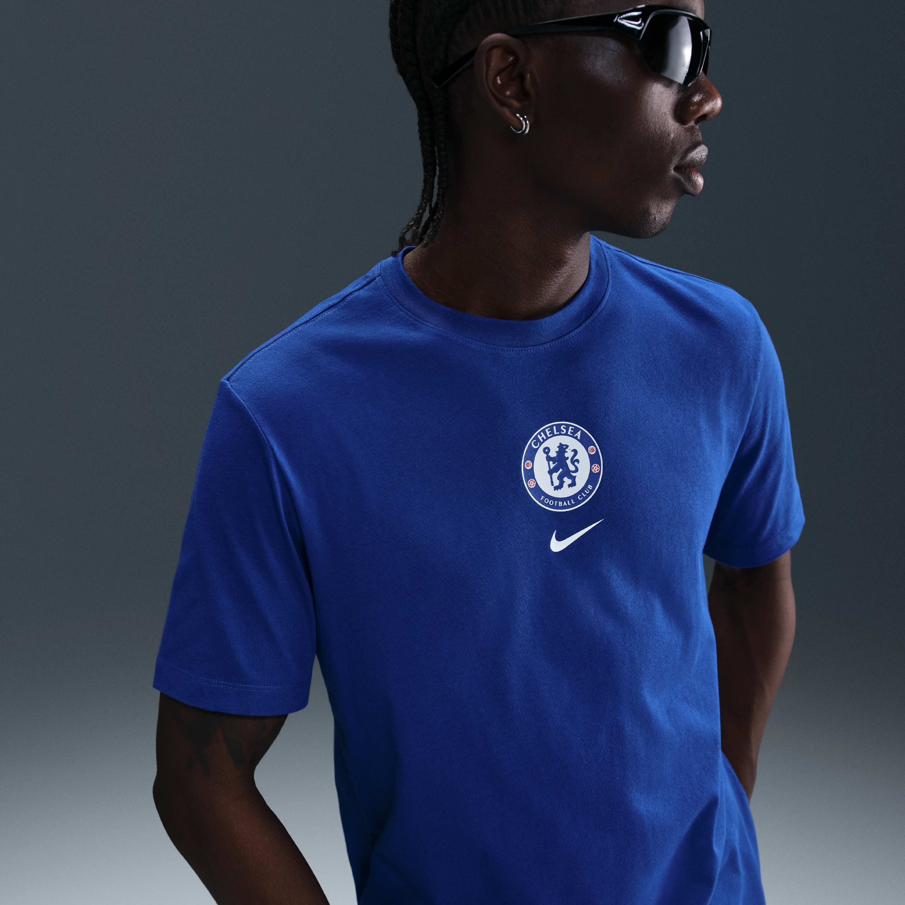 Buy Chelsea F.C. Men's Nike Football T-Shirt - Rush Blue