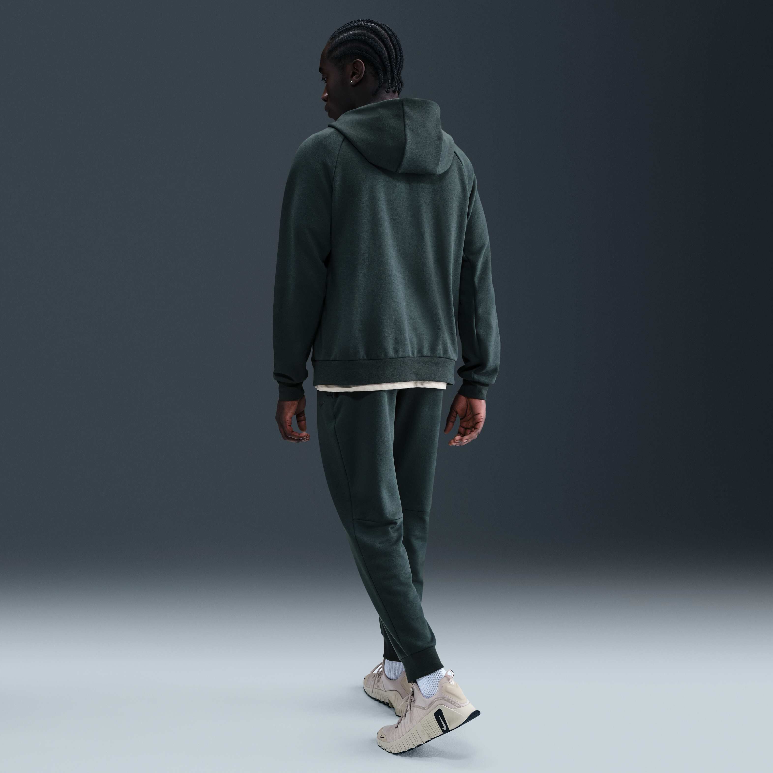 Nike Primary Fleece image number 3