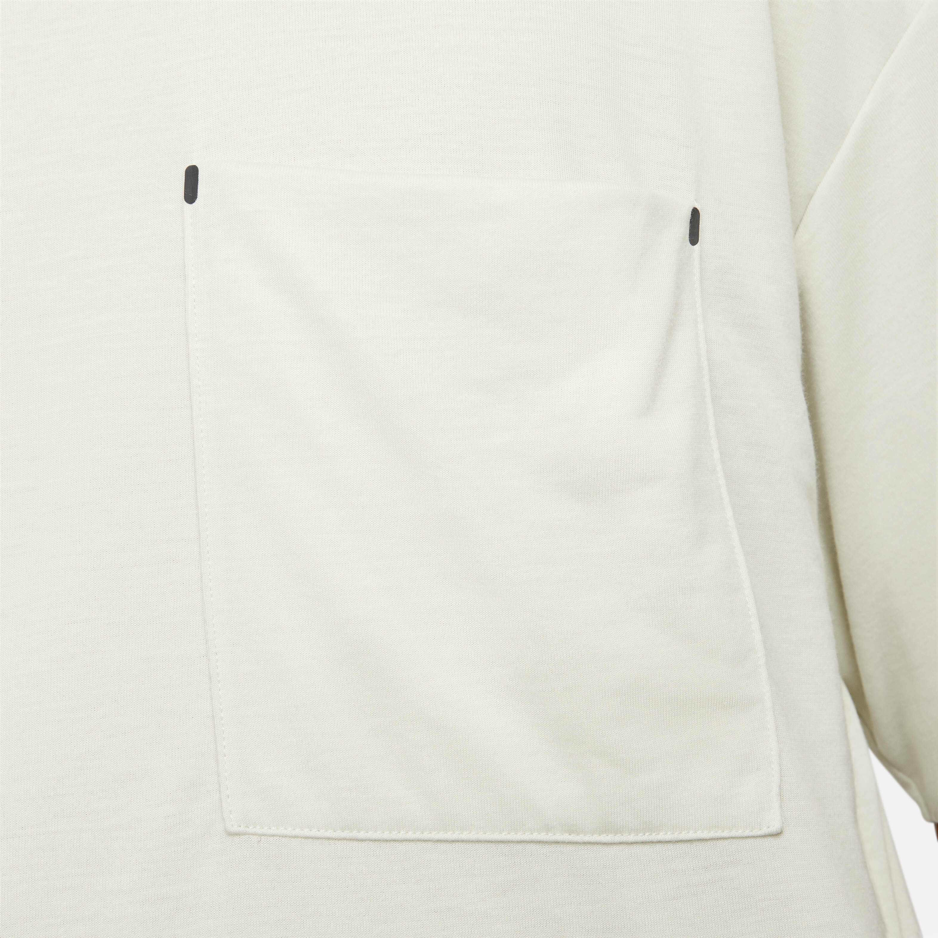 نايكي سبورتسوير تك باك image number 3