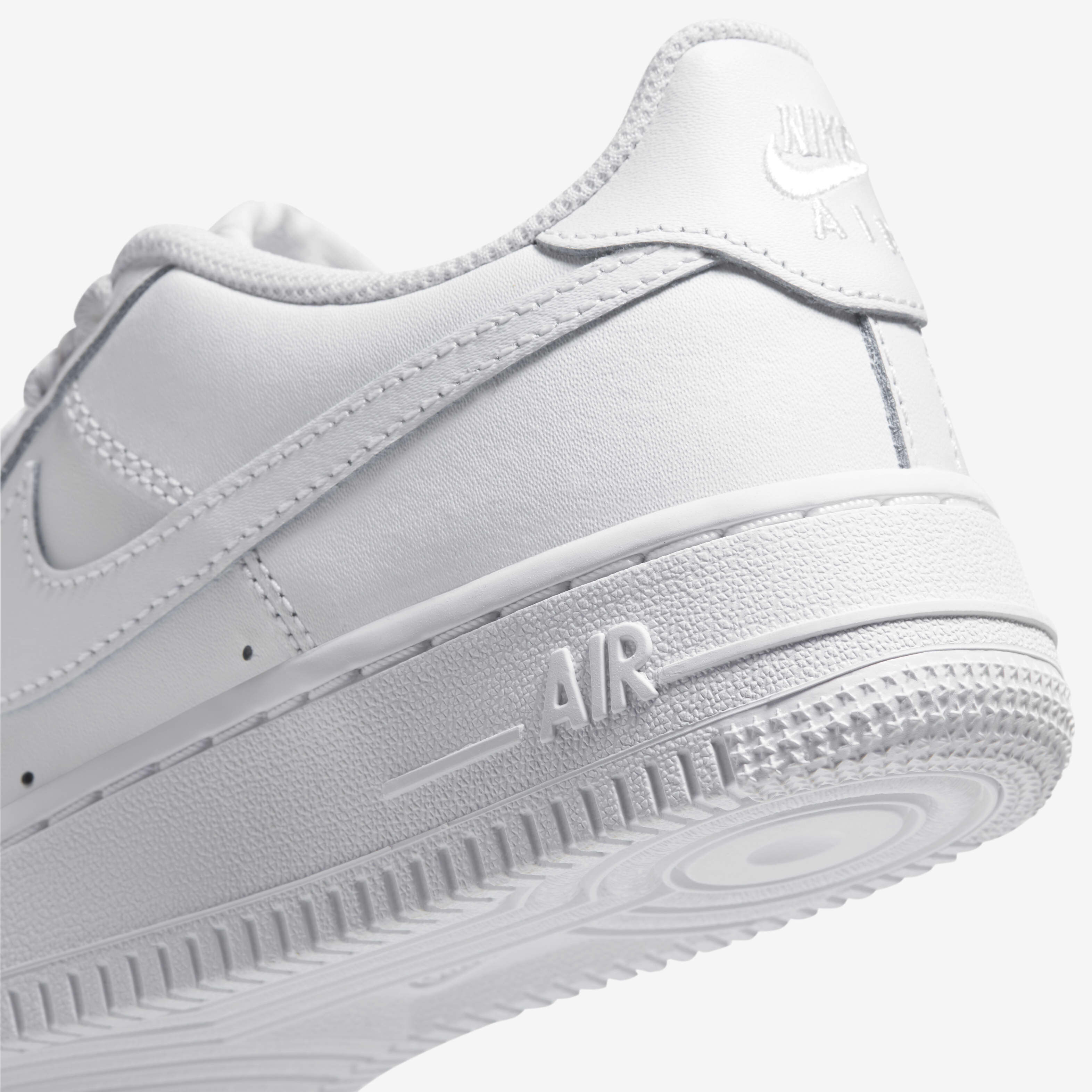 Grade school boys air force 1 online