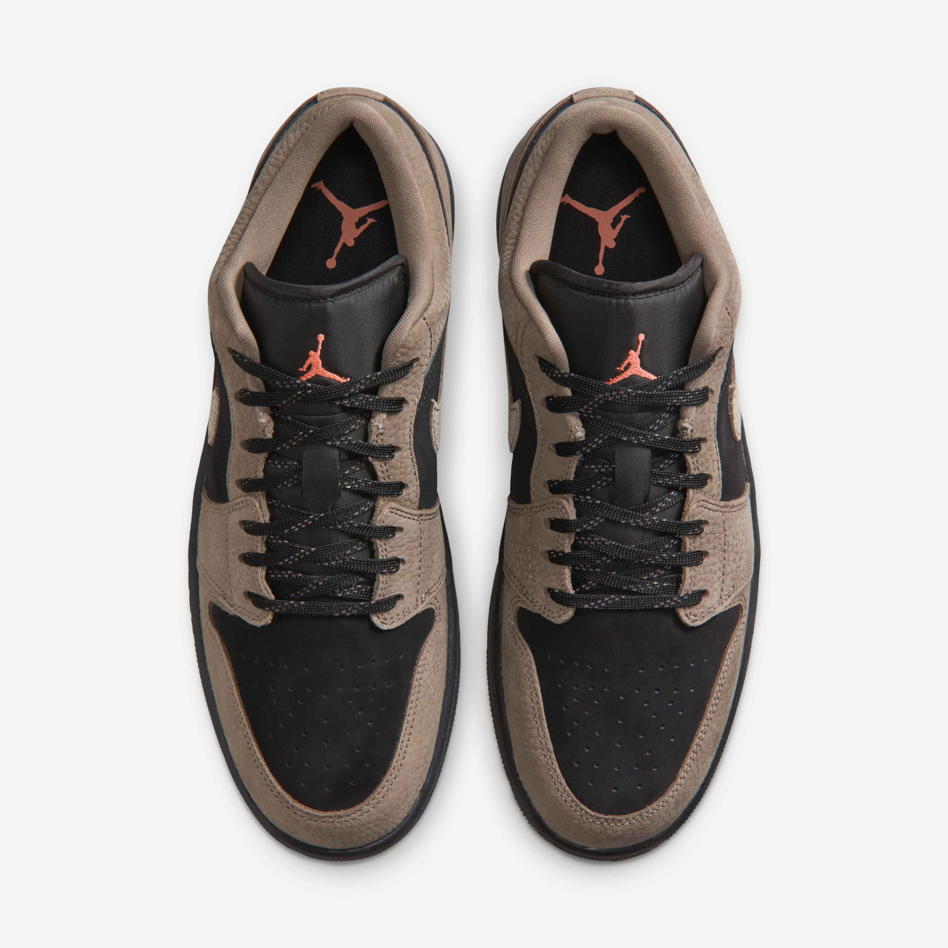 Air Jordan 1 Low SE image number 3