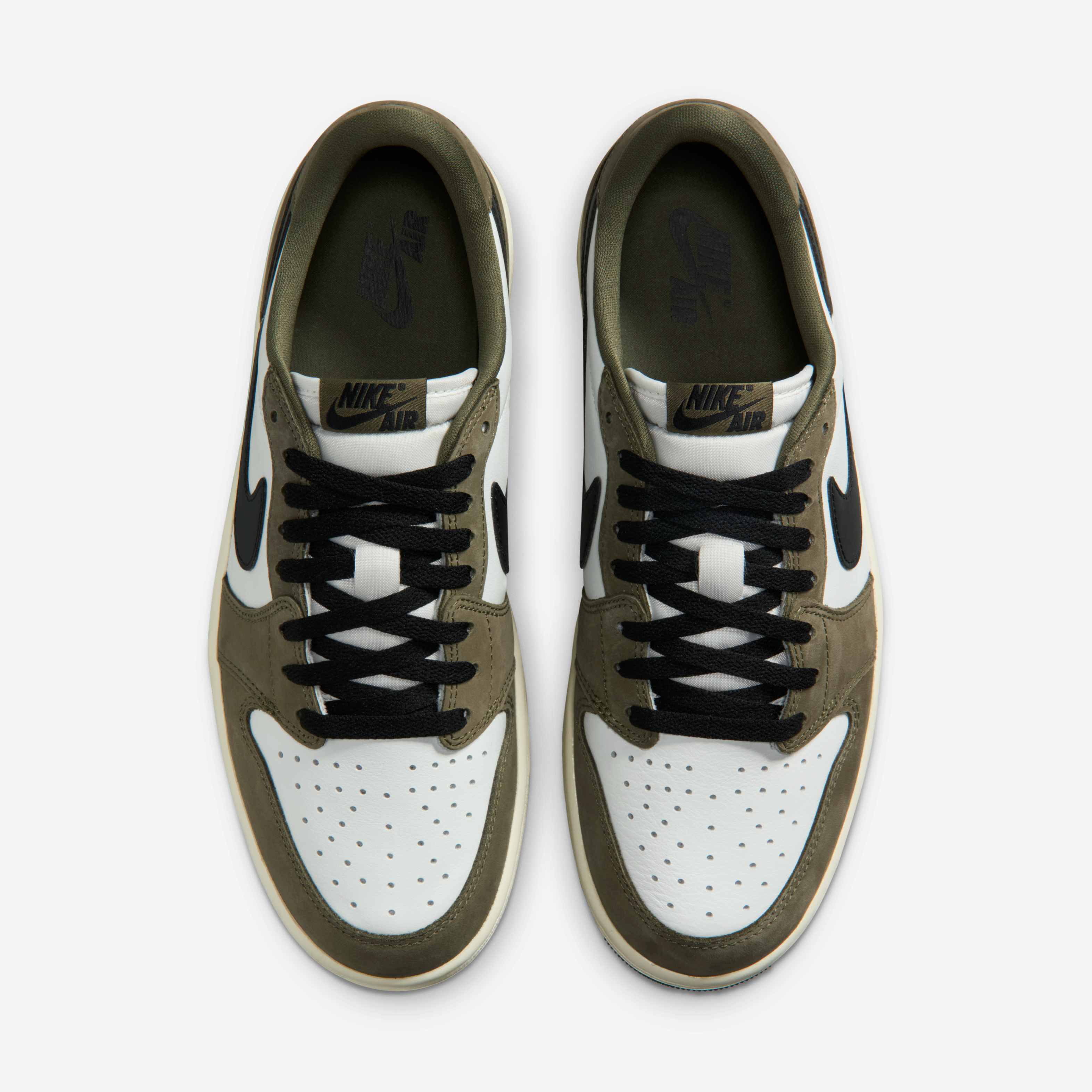 Air Jordan 1 Retro Low 'Medium Olive and Summit White' image number 3