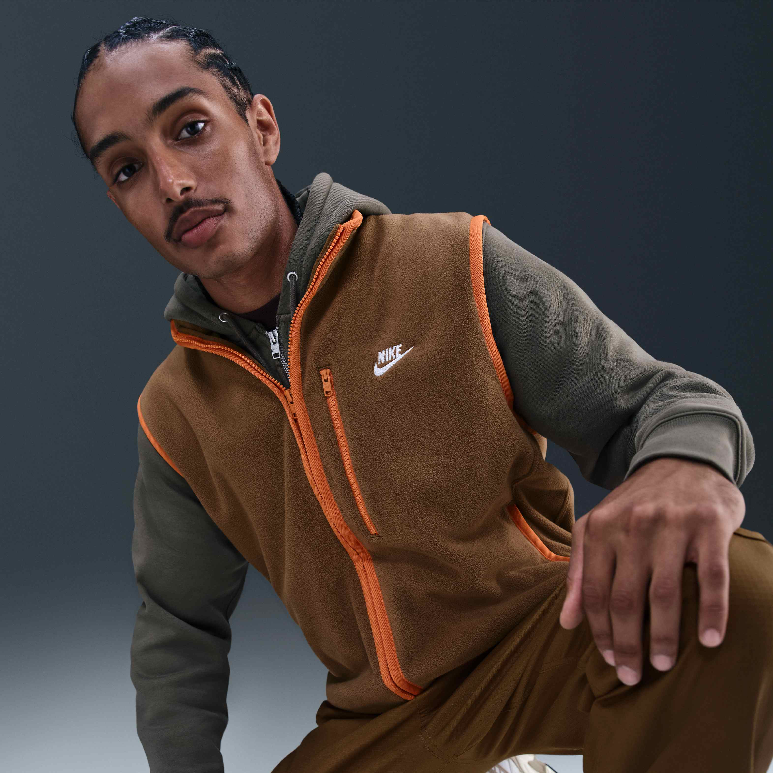 Nike Sportswear Club image number 2