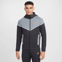 Nike Tech Windrunner