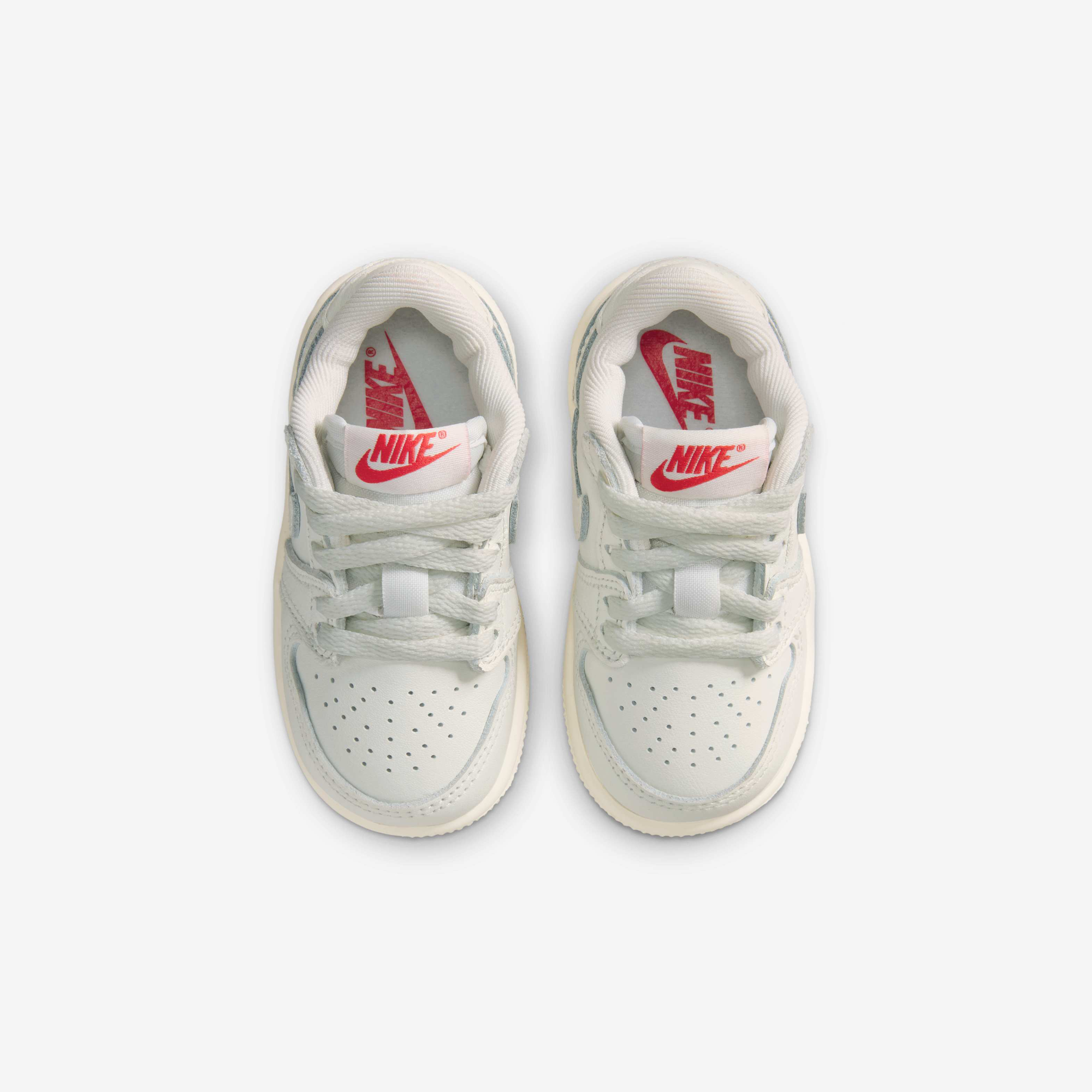 Zoom image