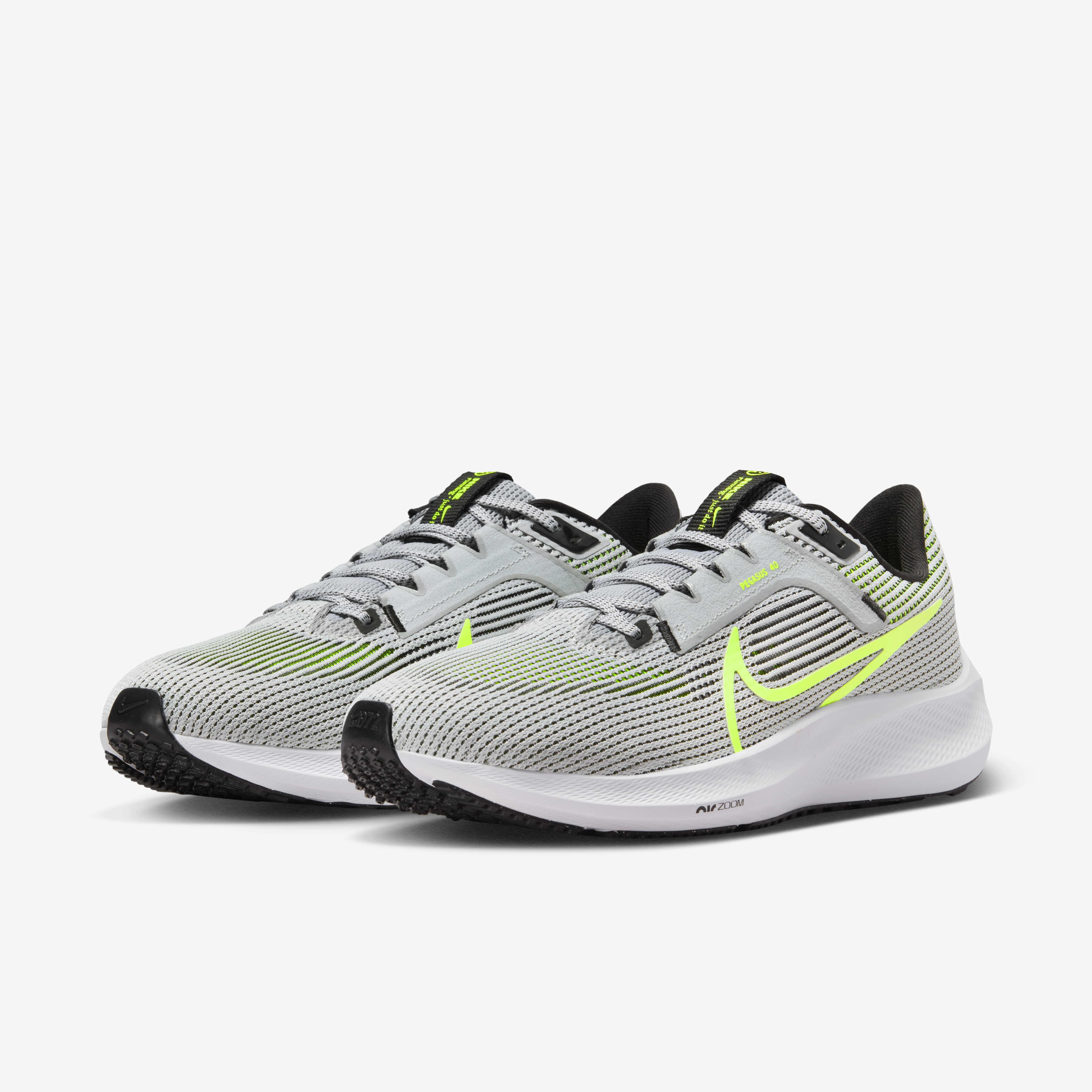 Nike Pegasus 40 image number 4