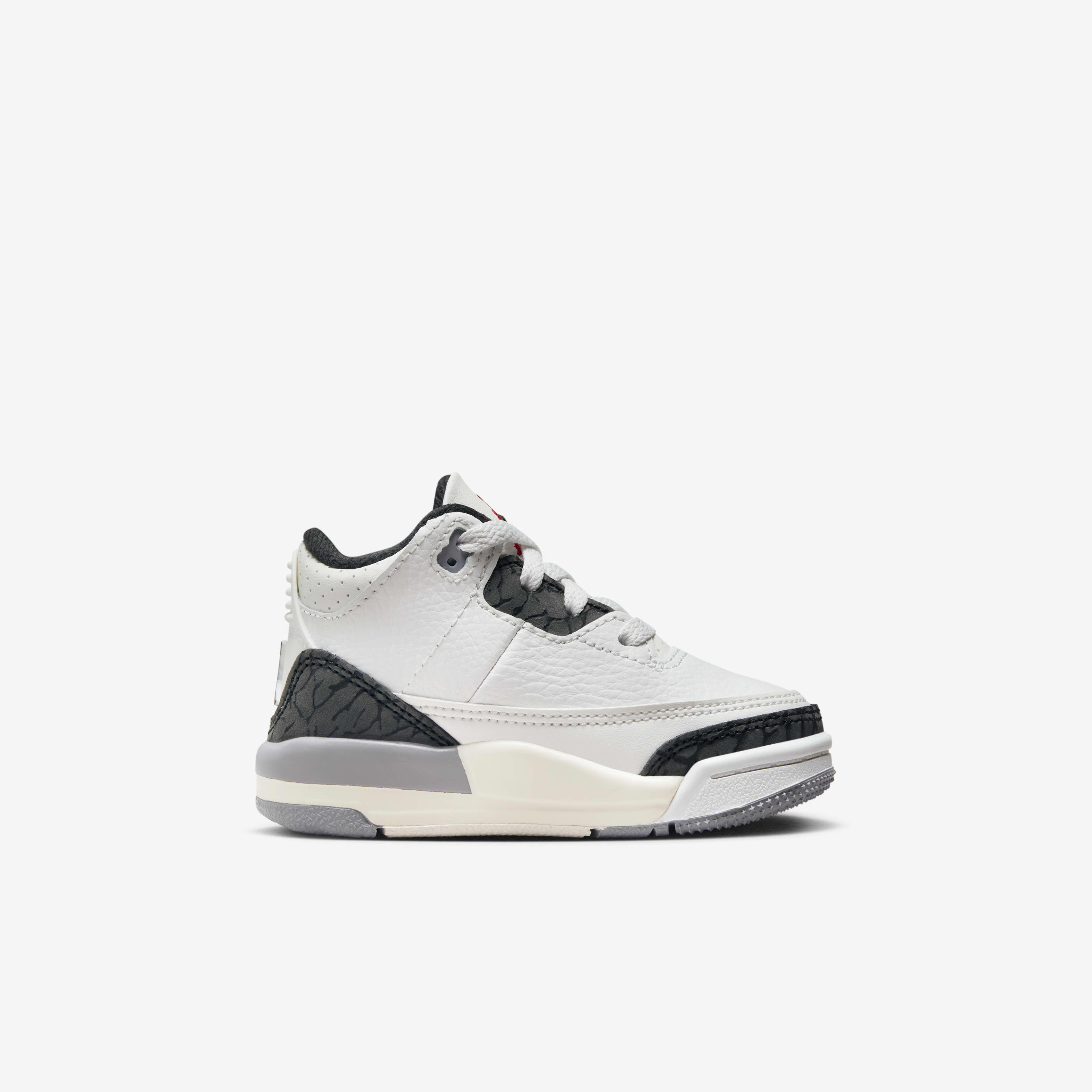 Jordan 3 Retro 'Medium Olive' image number 2