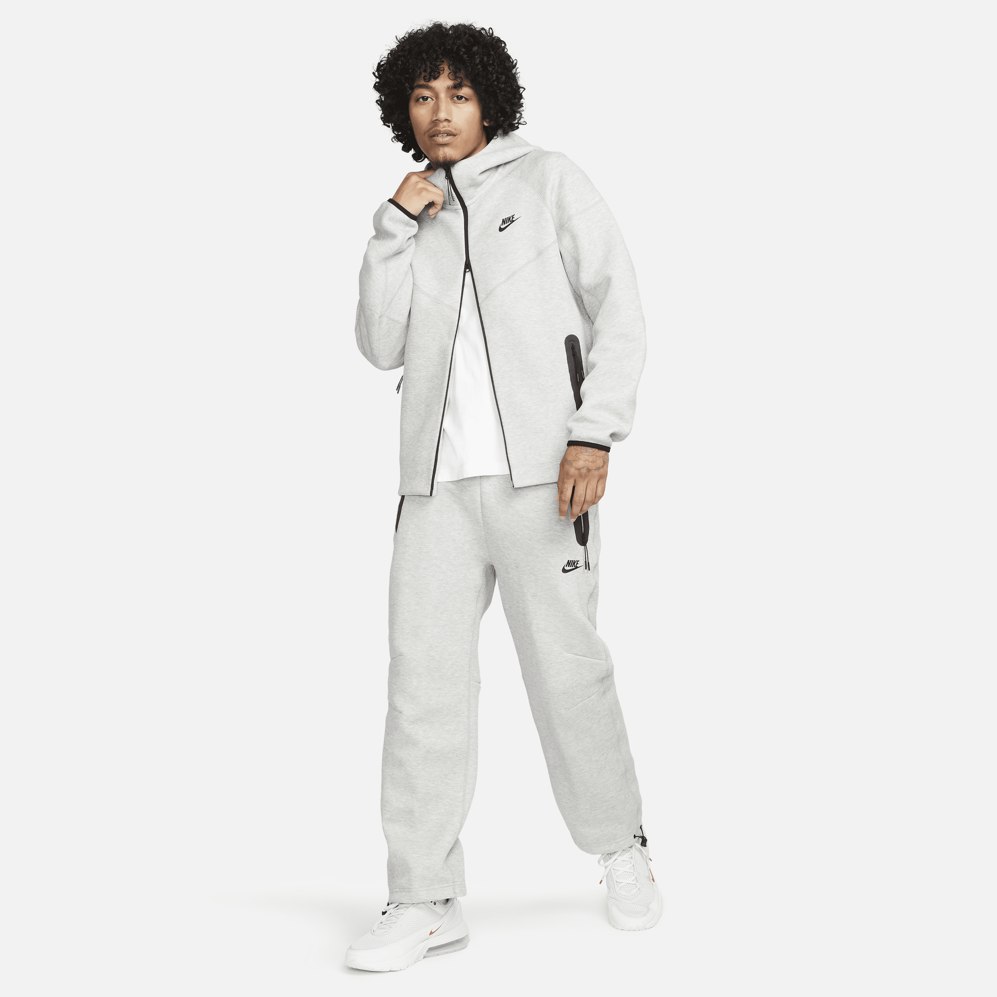 Nike tech shop fleece tracksuits
