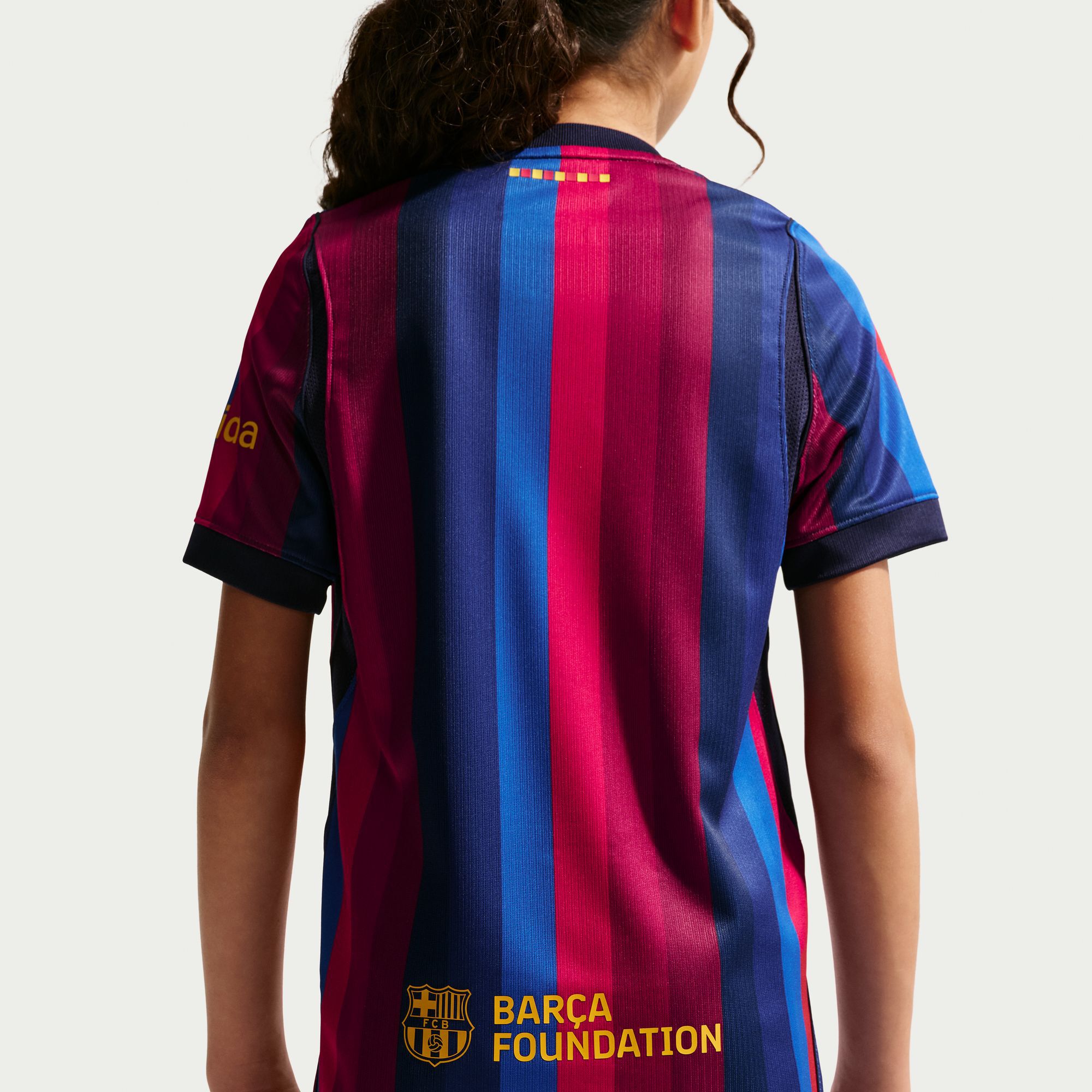 برشلونة 27/2026 الأساسي ستاديوم image number 8
