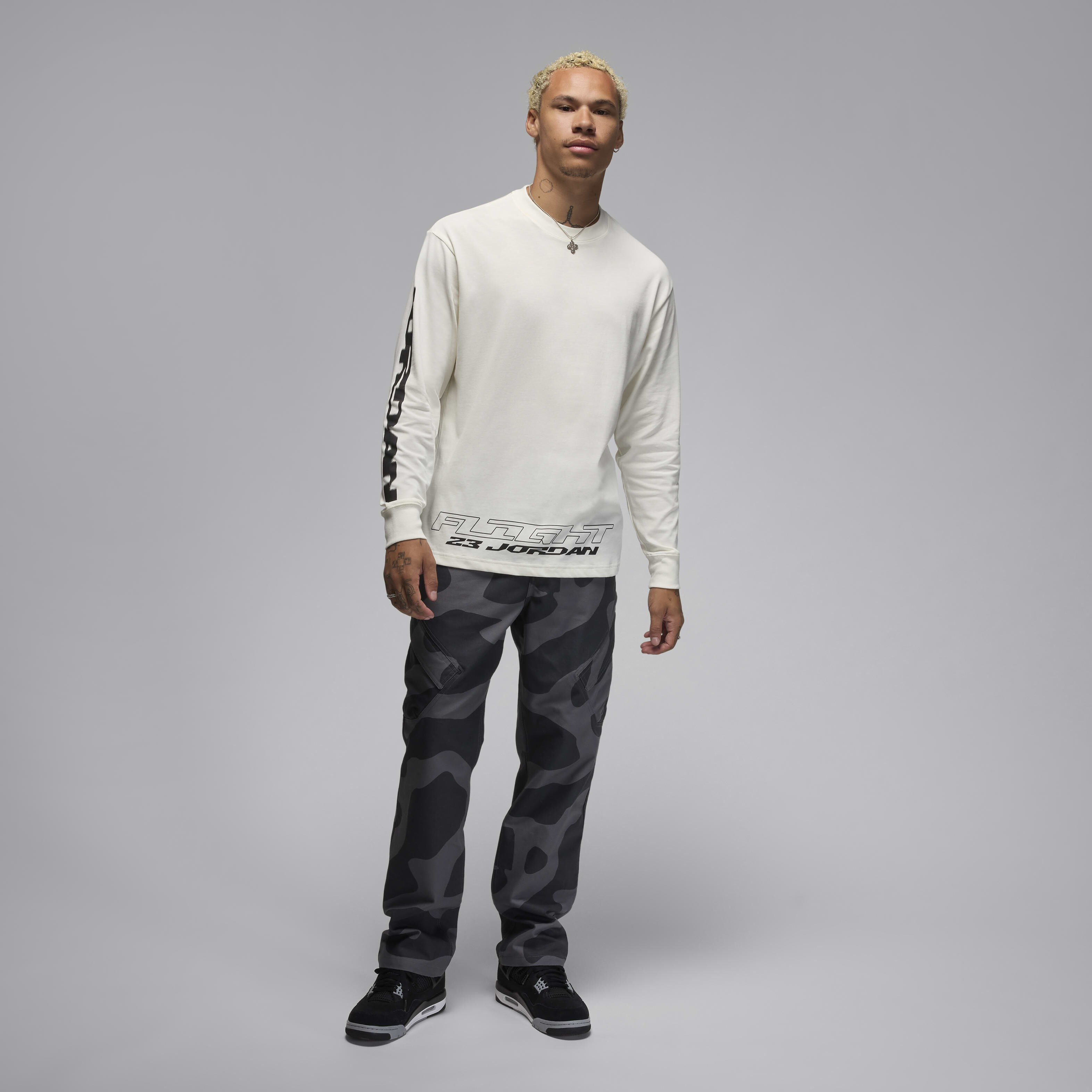 【NIKE】Jordan MVP Men's Long-Sleeve T-Shirt Buy Jordan MVP Men's Long-Sleeve T-Shirt - Sail/Black | Nike