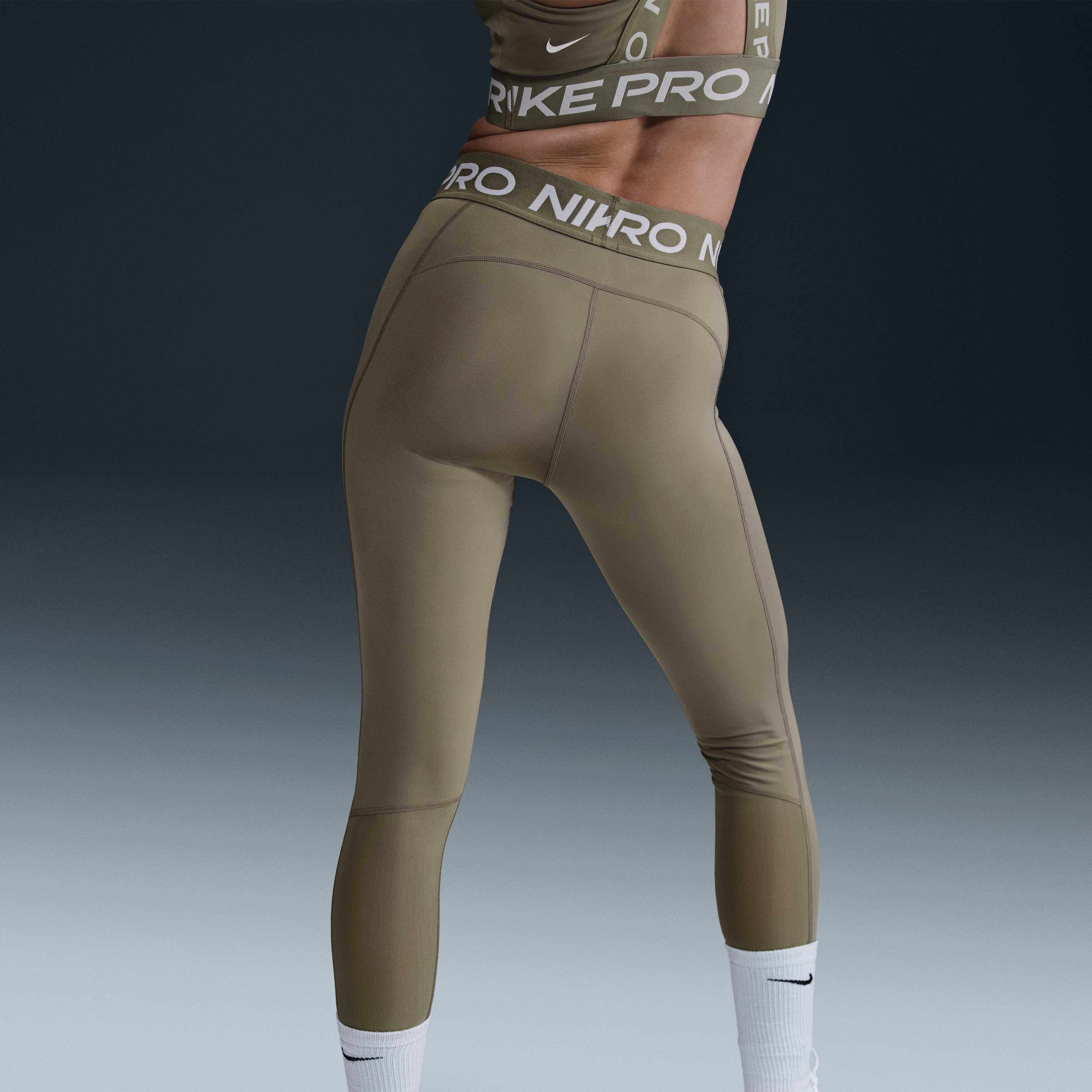 Nike Pro image number 2