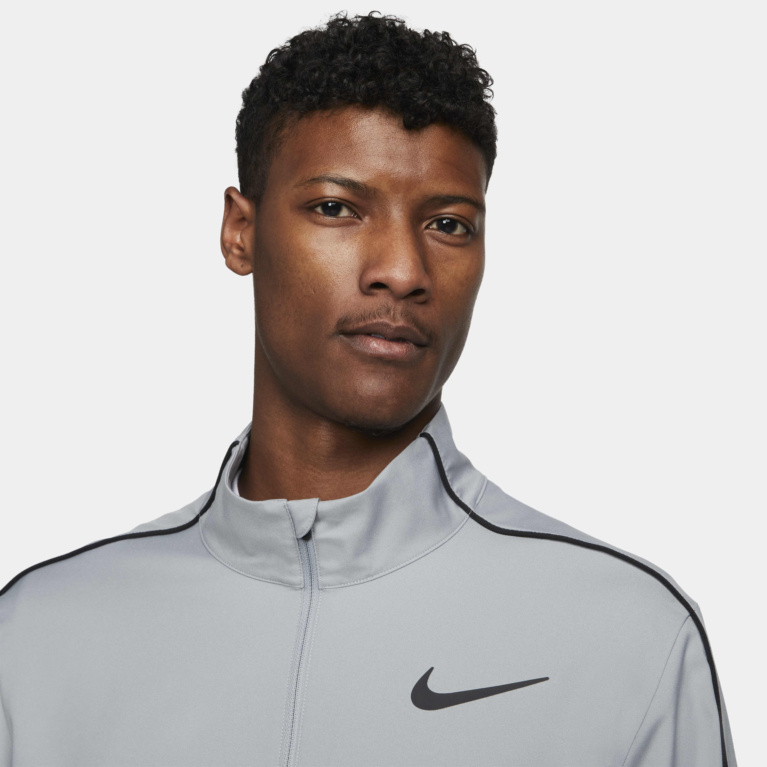 Nike dry training jacket on sale