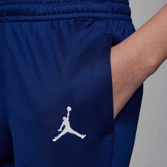 Paris Saint-Germain Strike Fourth image number 9 Paris Saint-Germain Strike Fourth image number 9