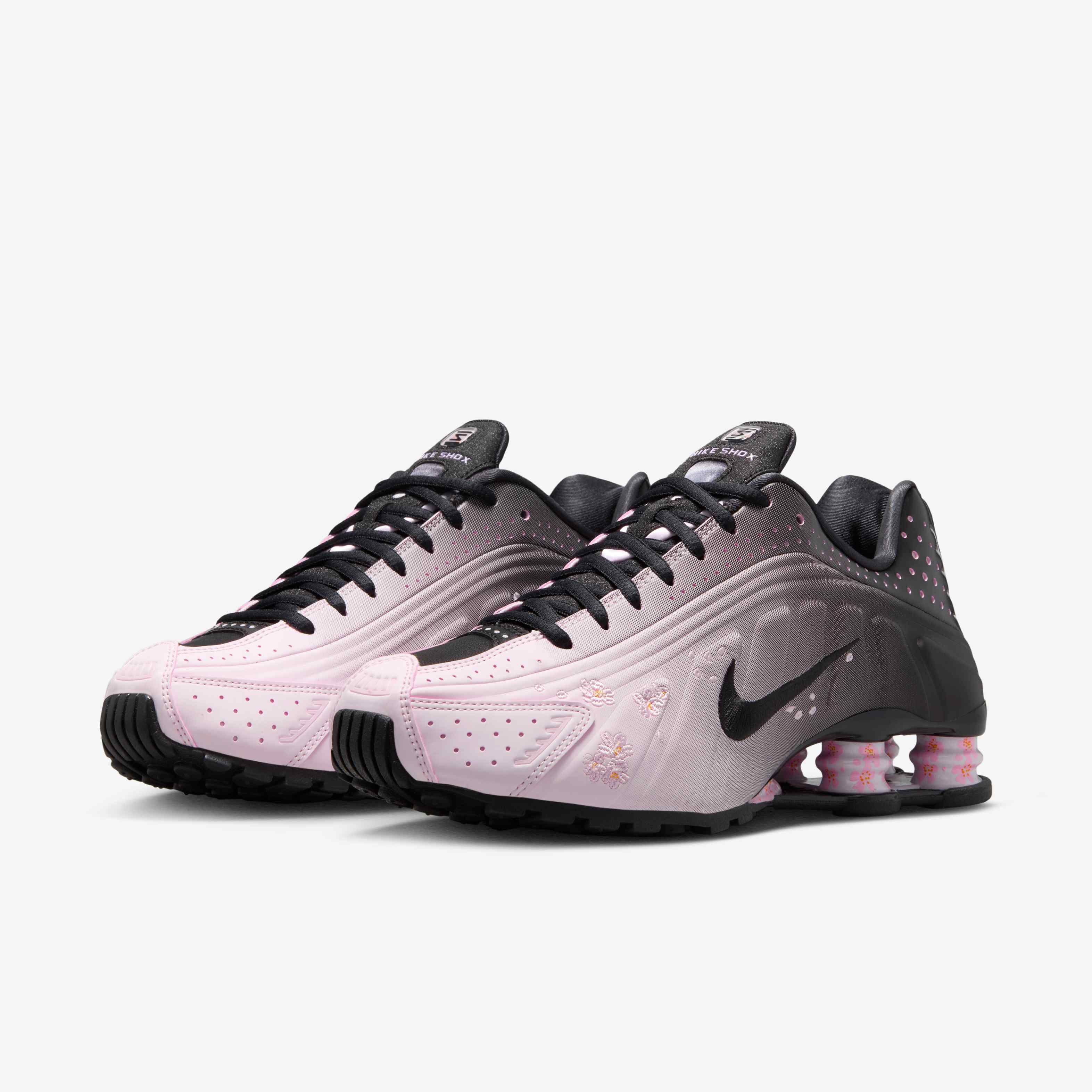 Buy Nike Shox R4 Shoes - Regal Pink/Black/Regal Pink/Black @ Nike UAE