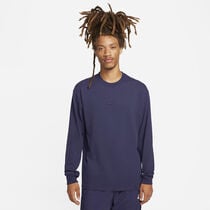 Nike Sportswear Premium Essentials