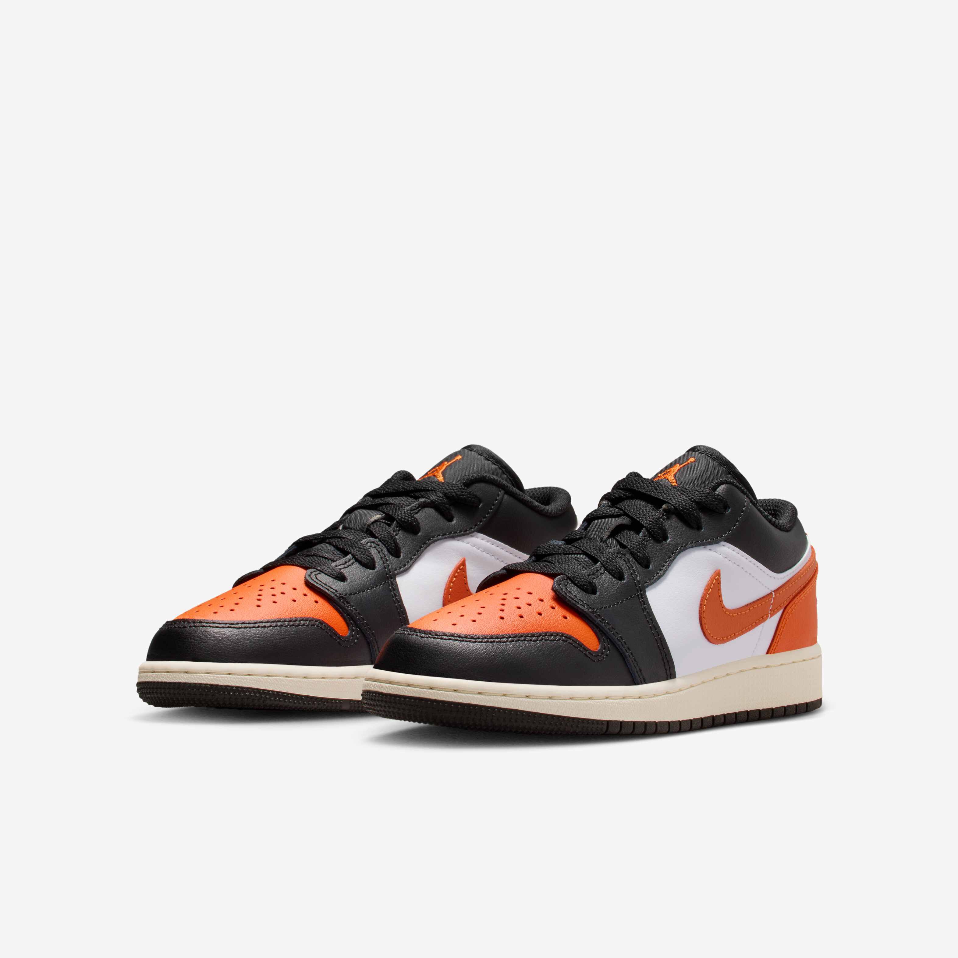 Air Jordan 1 Low image number 4