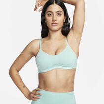 Nike Alate Minimalist
