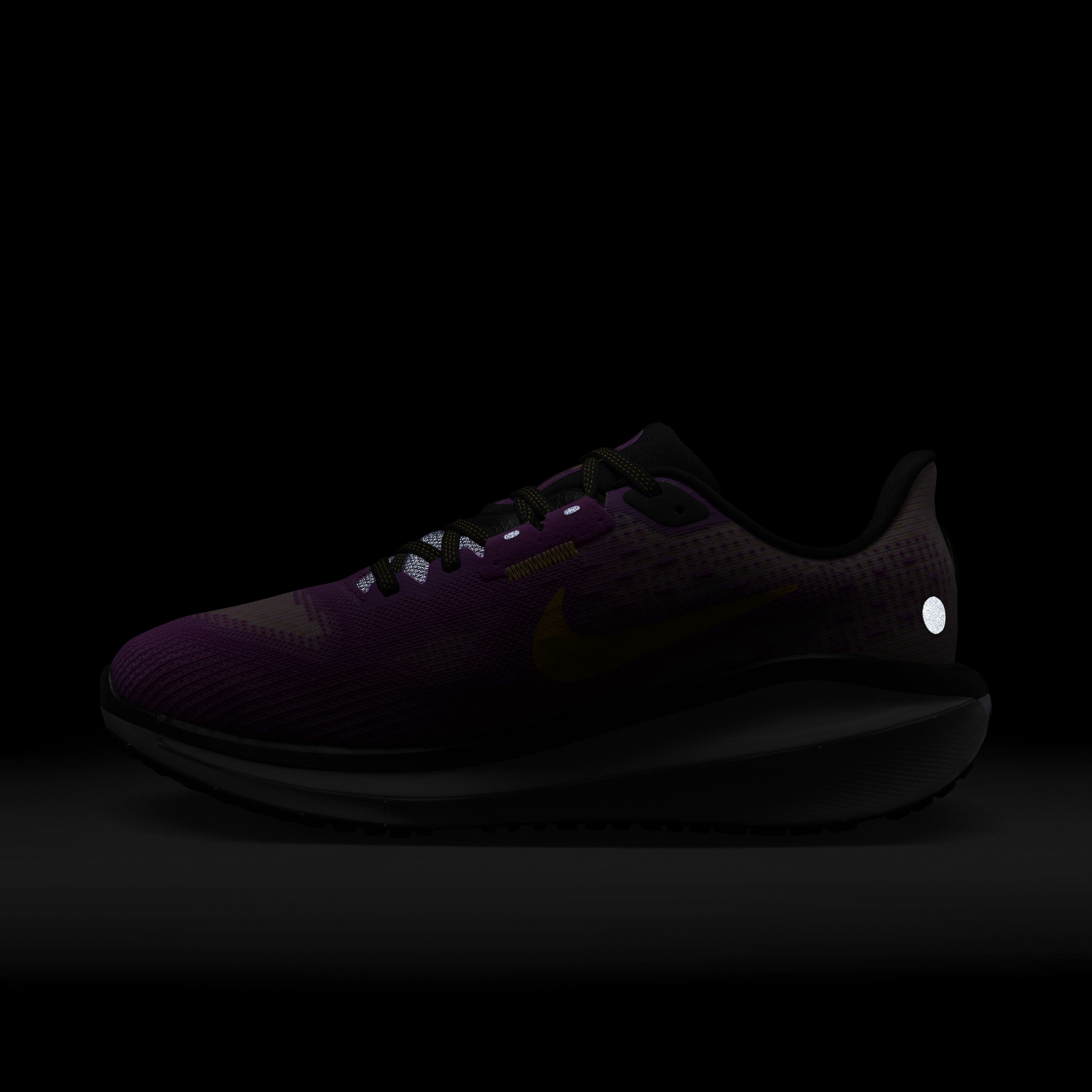 Nike Vomero 17 image number 11