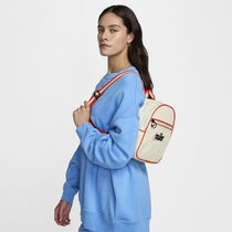 Nike Sportswear Futura 365