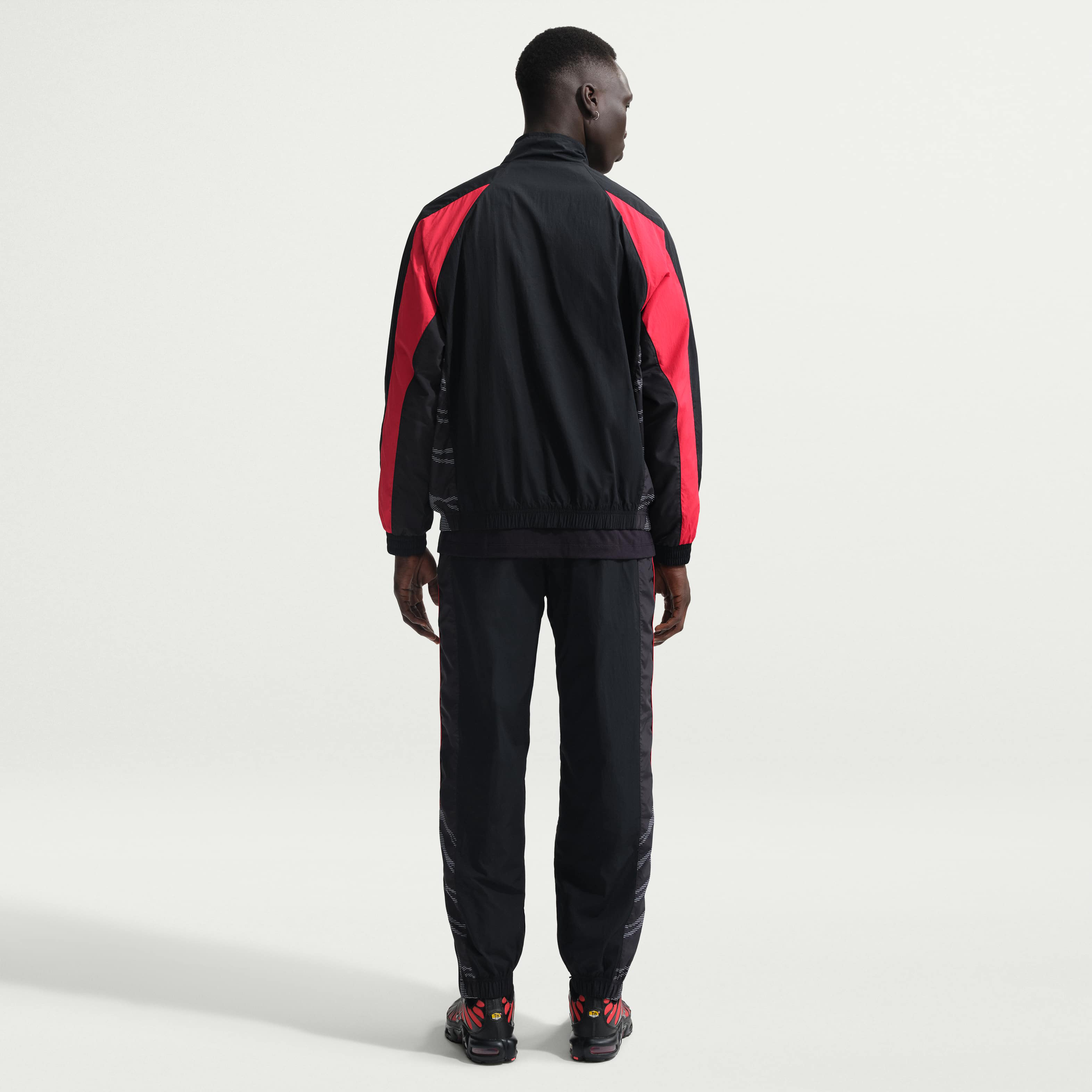 نايكي سبورتسوير توند اير image number 4