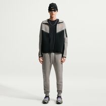 Nike Tech