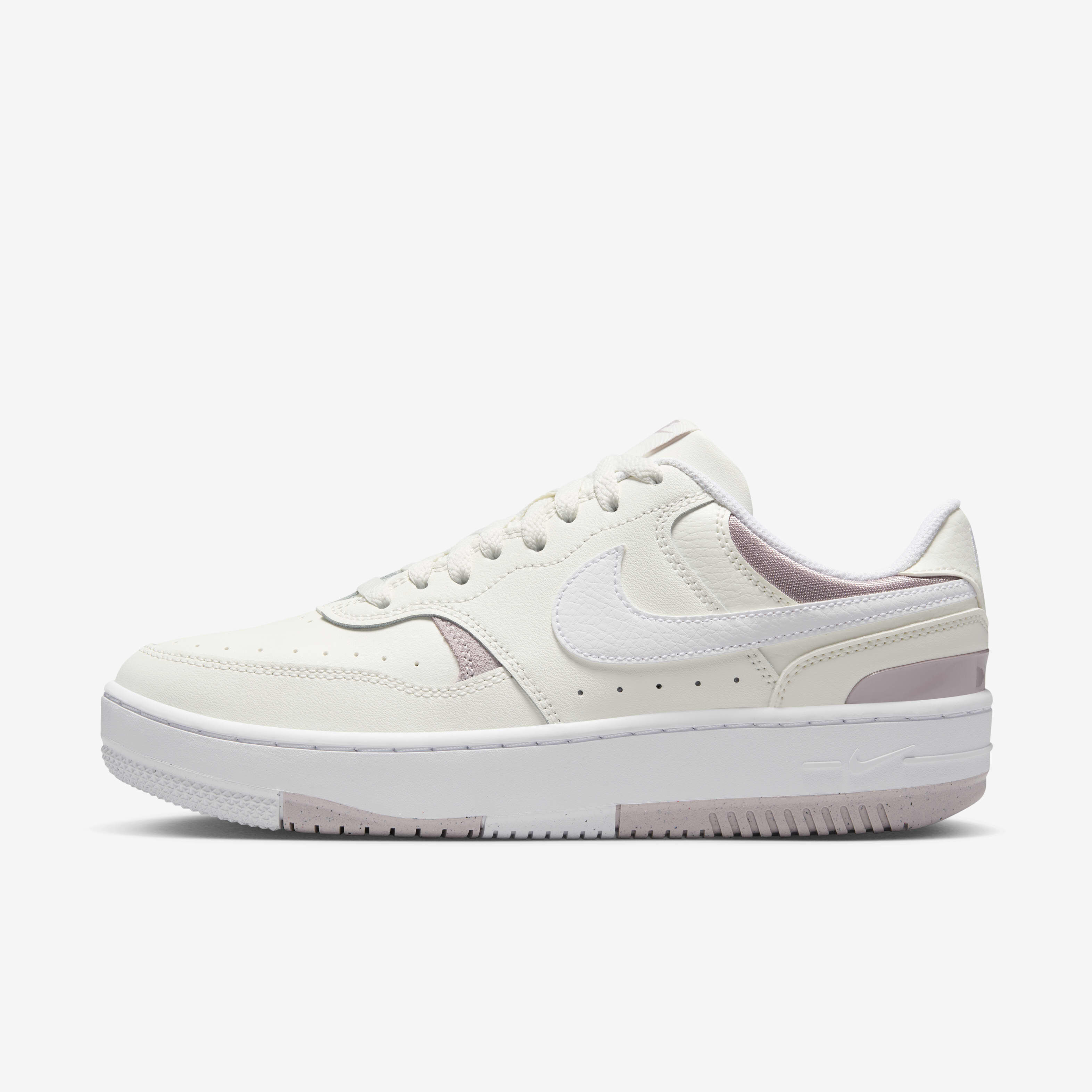 You sporty nike top
