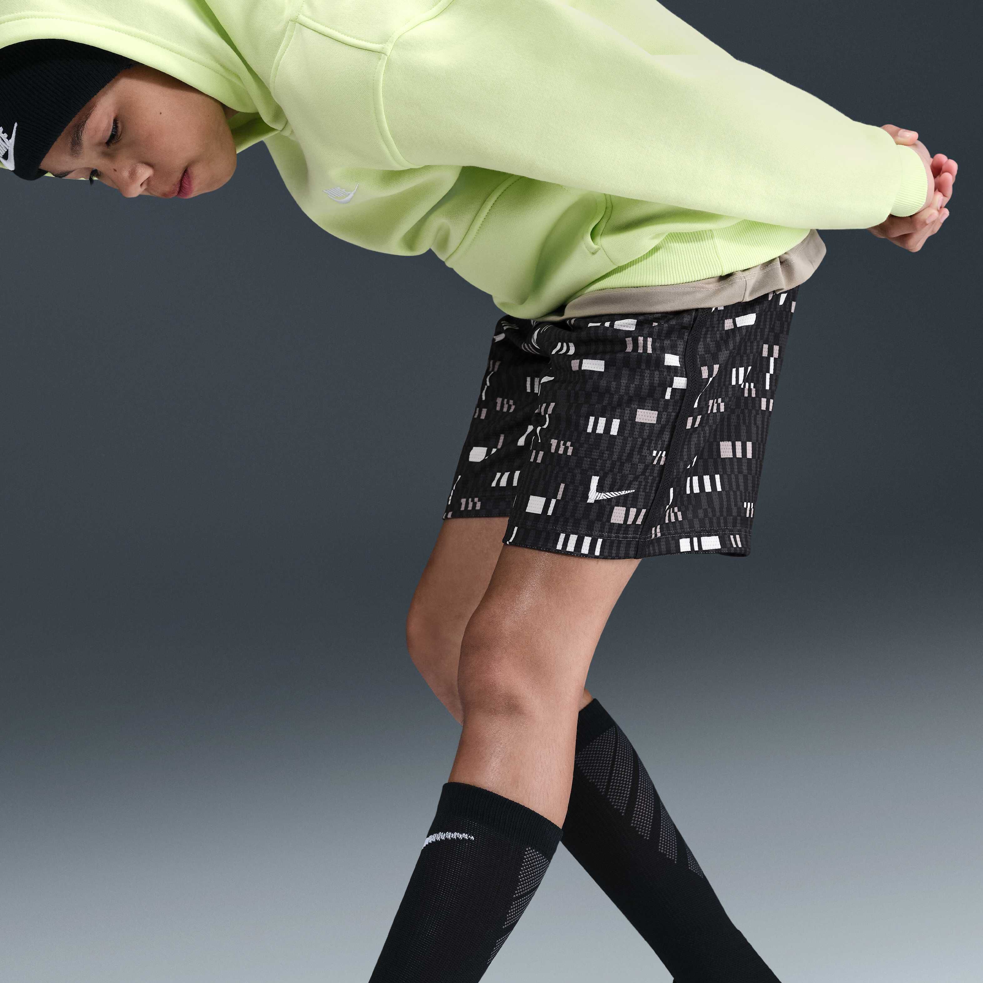 نايكي مالتي image number 4