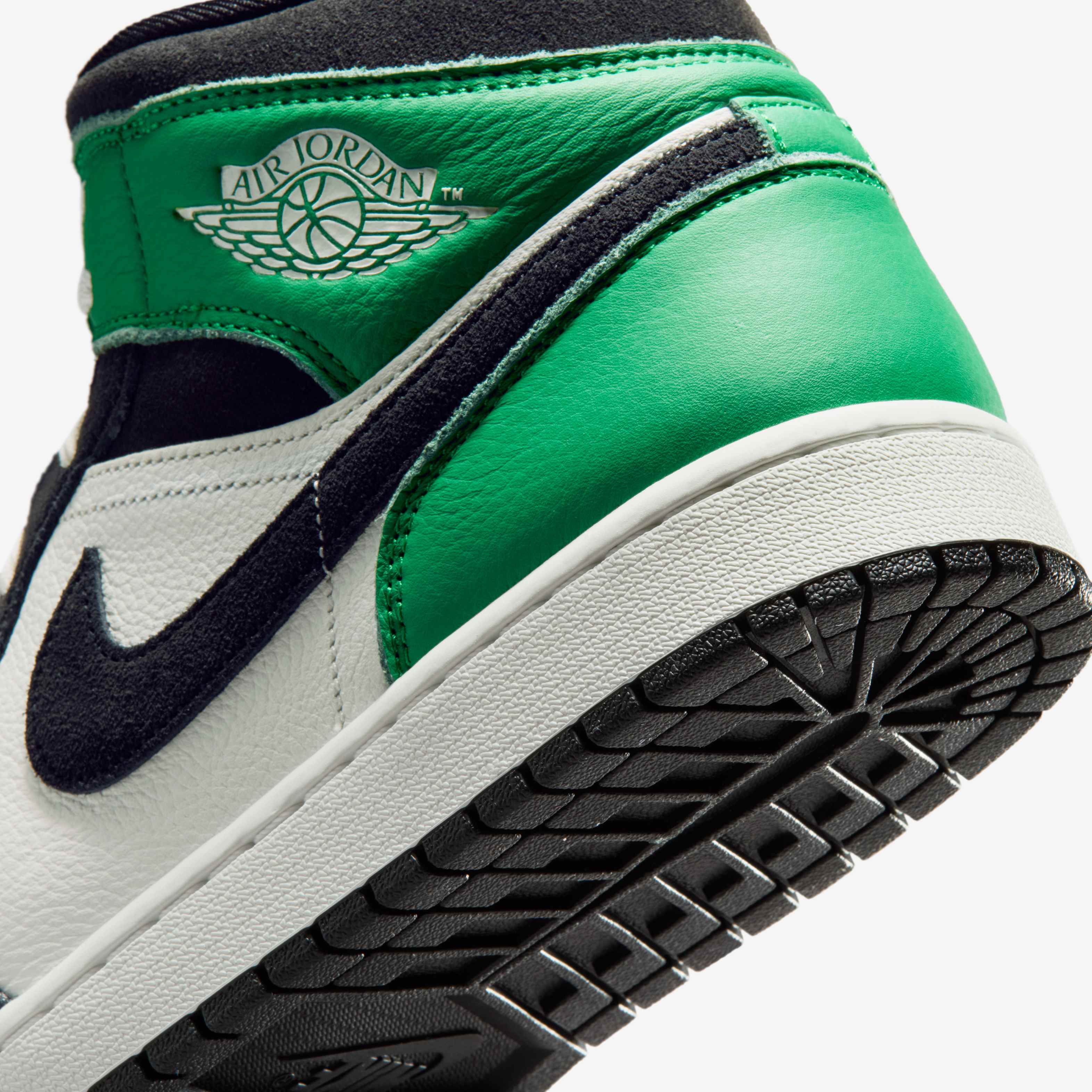 Air Jordan 1 Mid SE image number 7