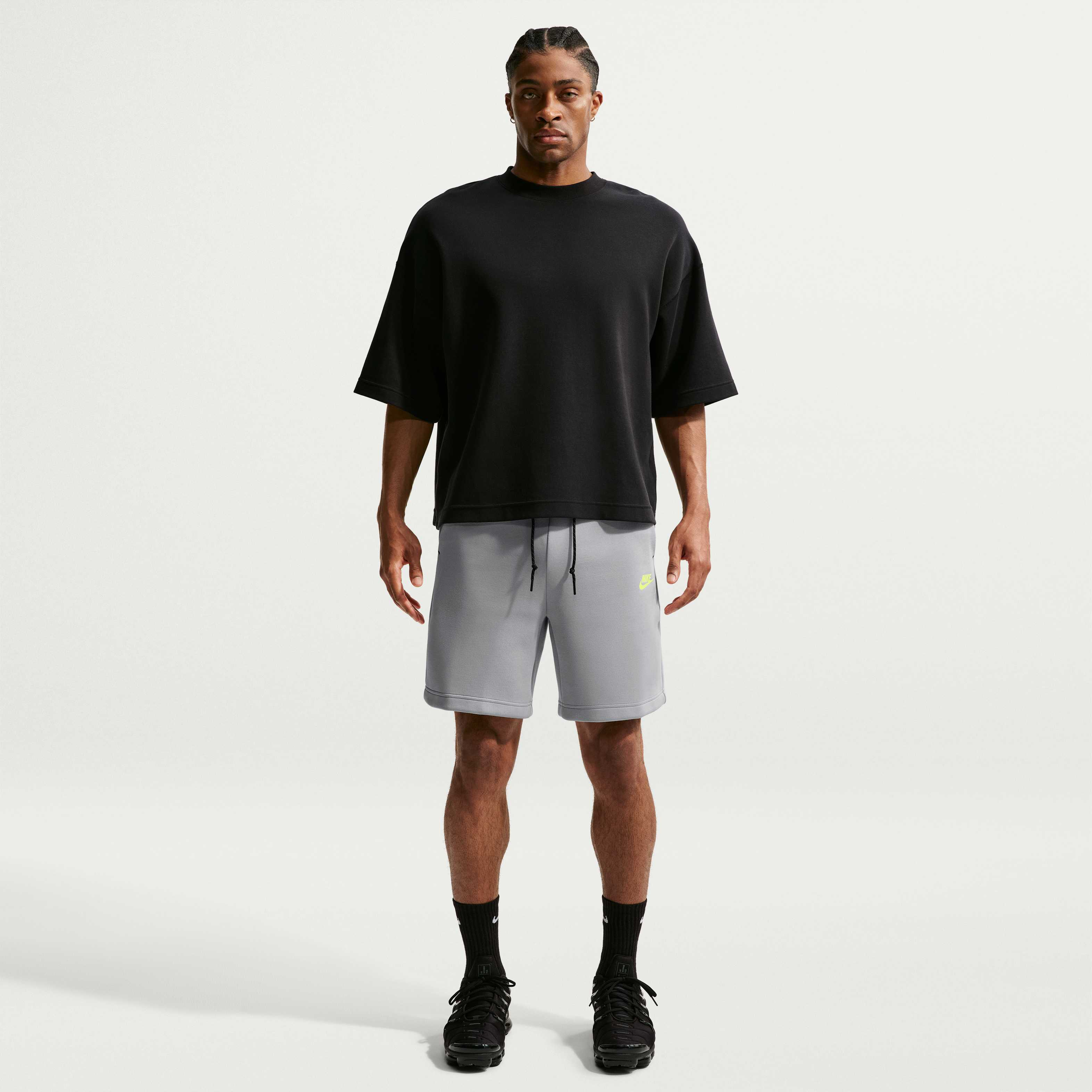 Nike Tech image number 0