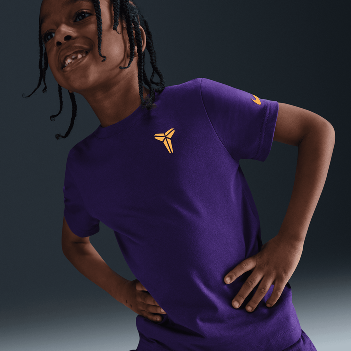 Nike image number 2 Nike image number 2