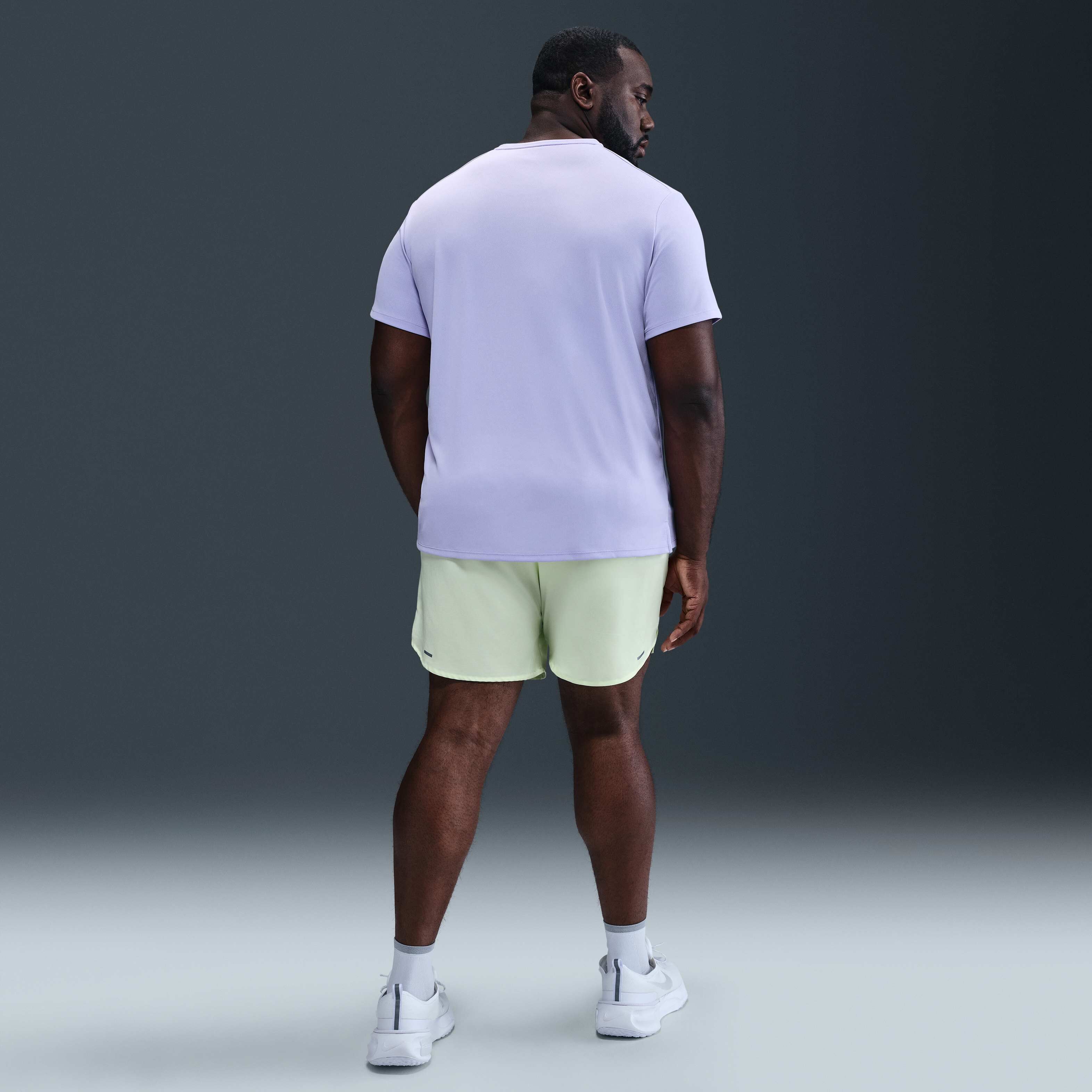 Nike Miler image number 10