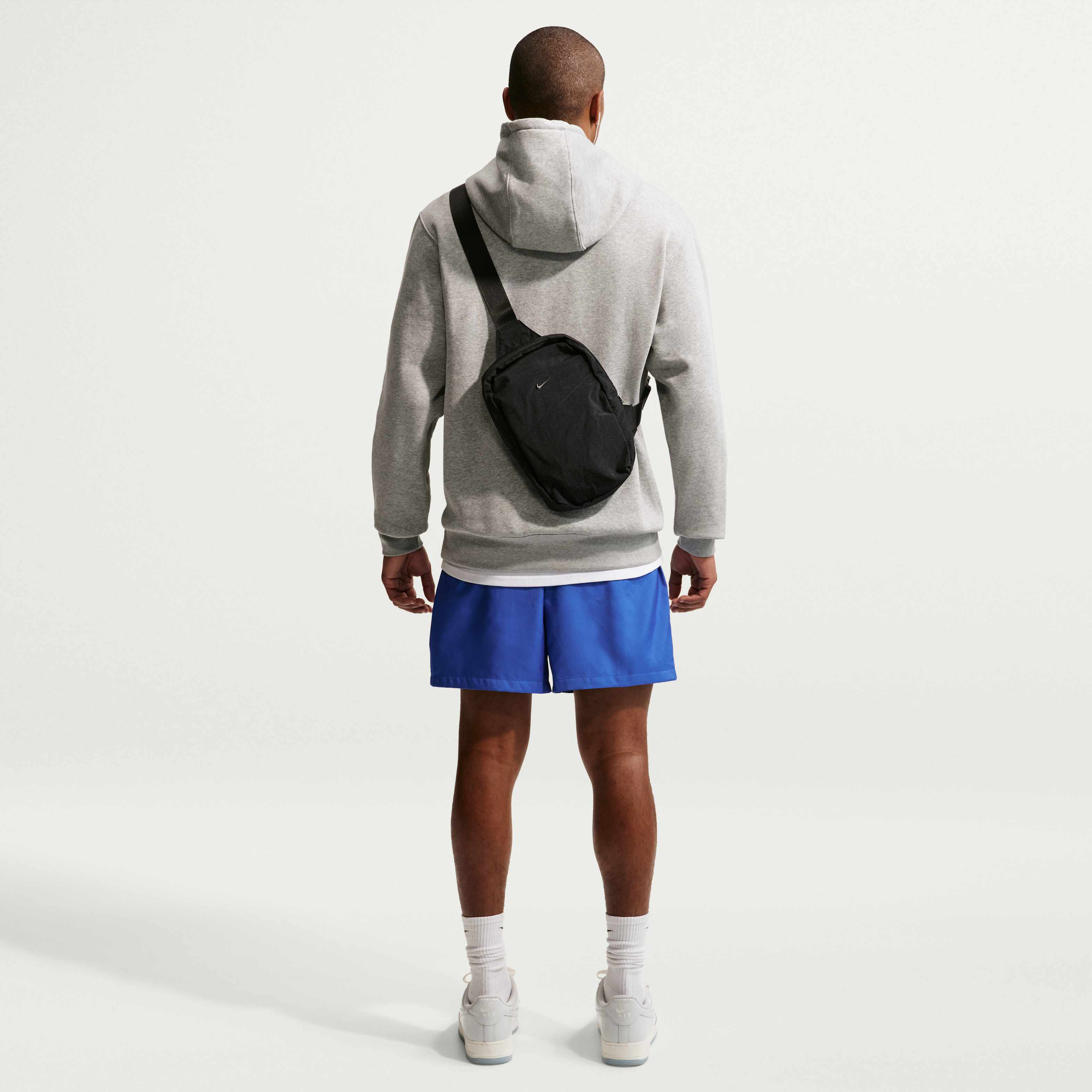 نايكي كلوب image number 4