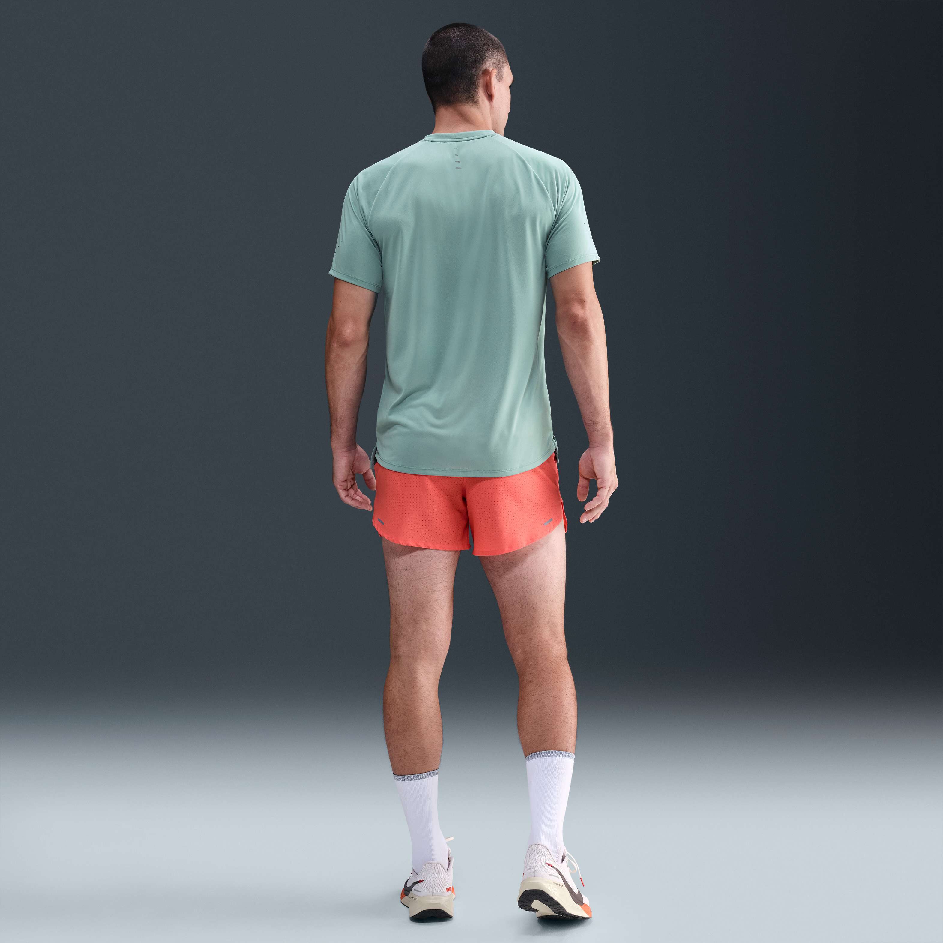 نايكي سترايد image number 4