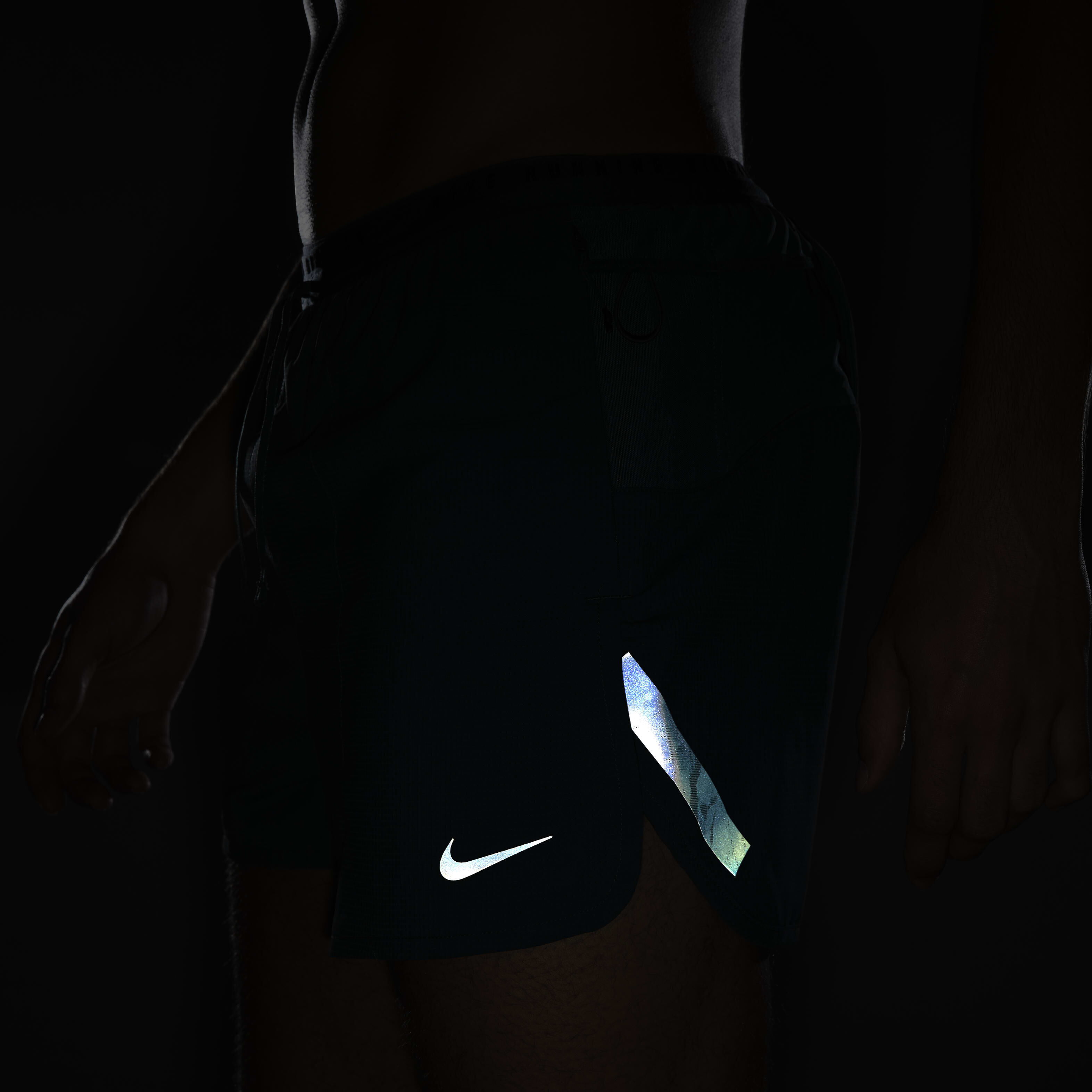 Nike Dri-FIT ADV Run Division image number 10