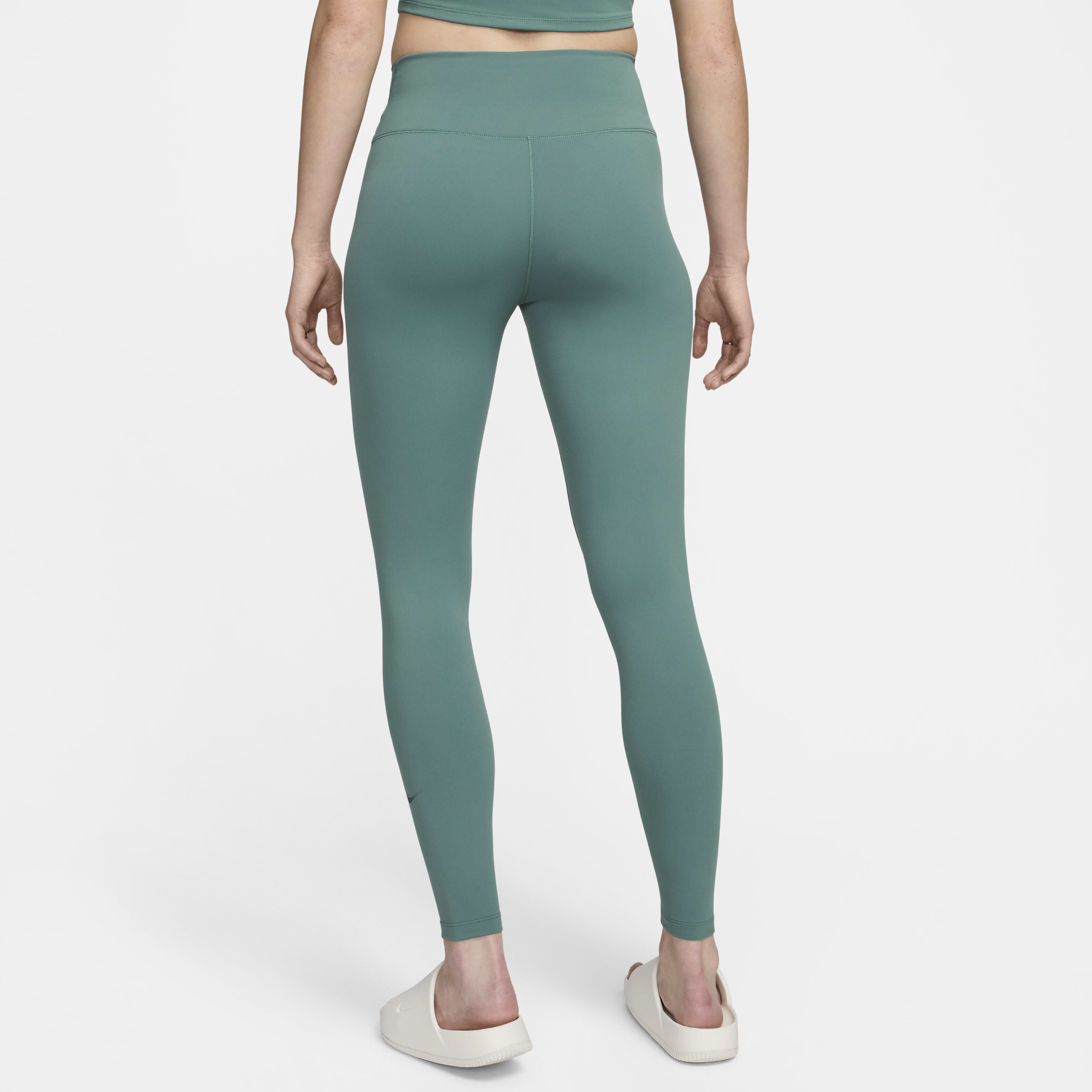 نايكي ون image number 1