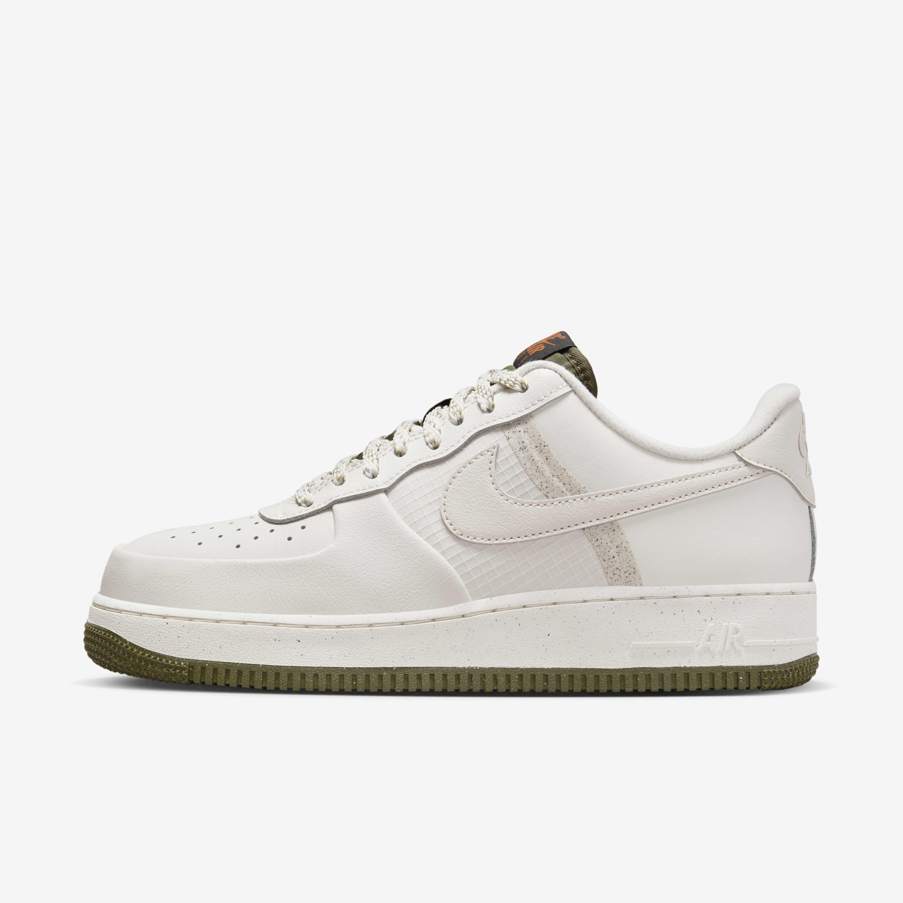Nike Air Force 1 '07 LV8 image number 0