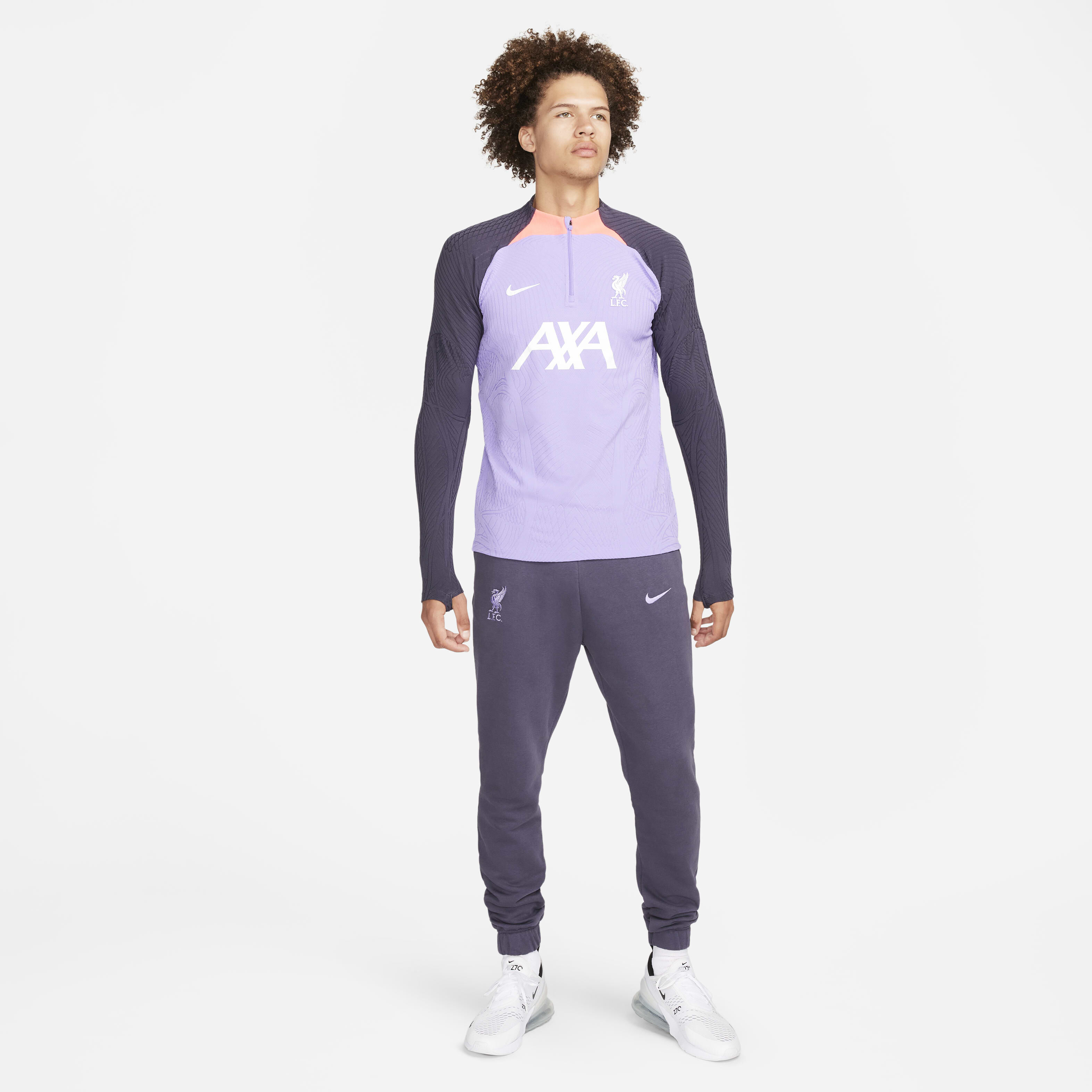 Liverpool F.C. Strike Elite Third image number 7