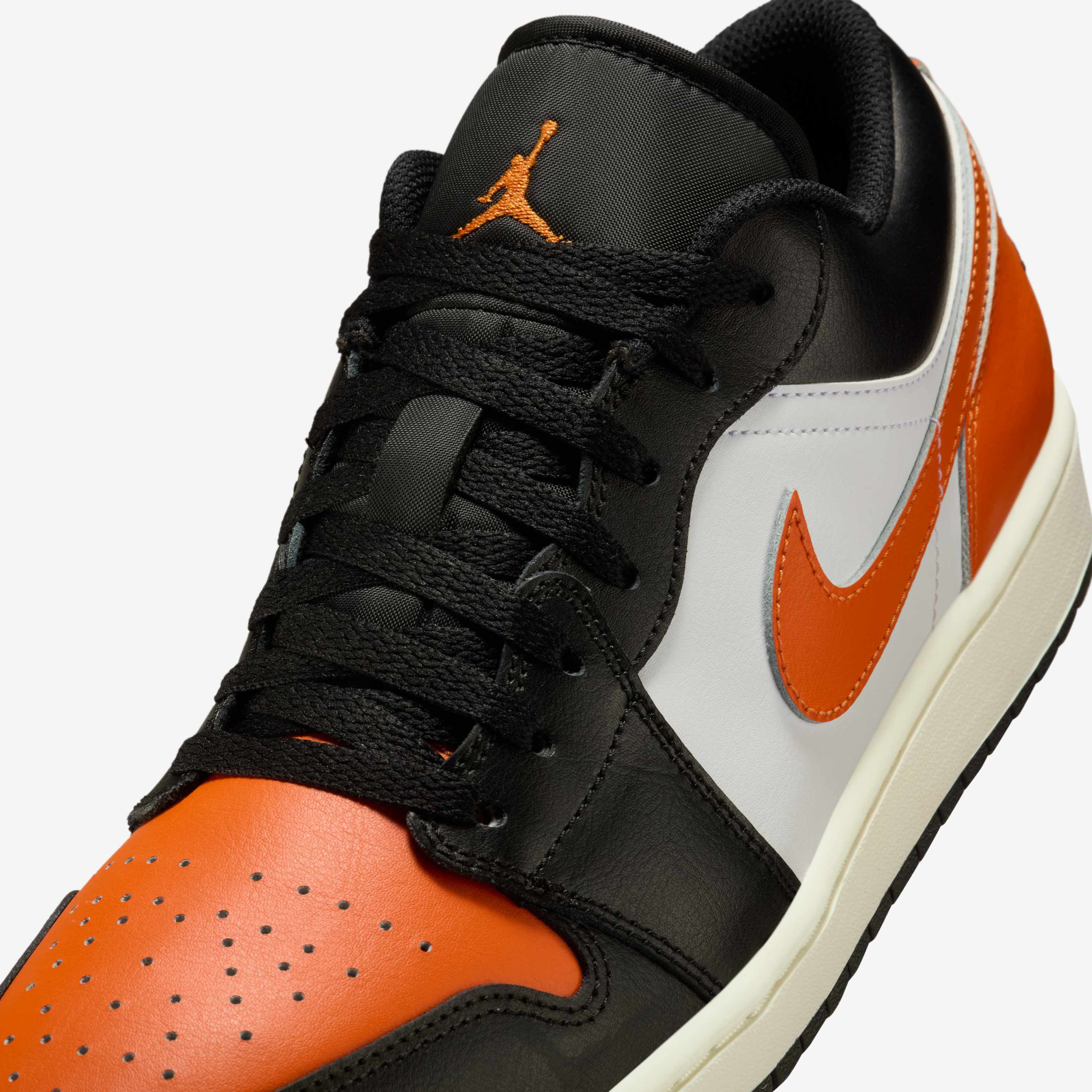 Air Jordan 1 Low image number 6