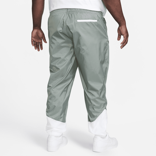 Nike windrunner hot sale pants small