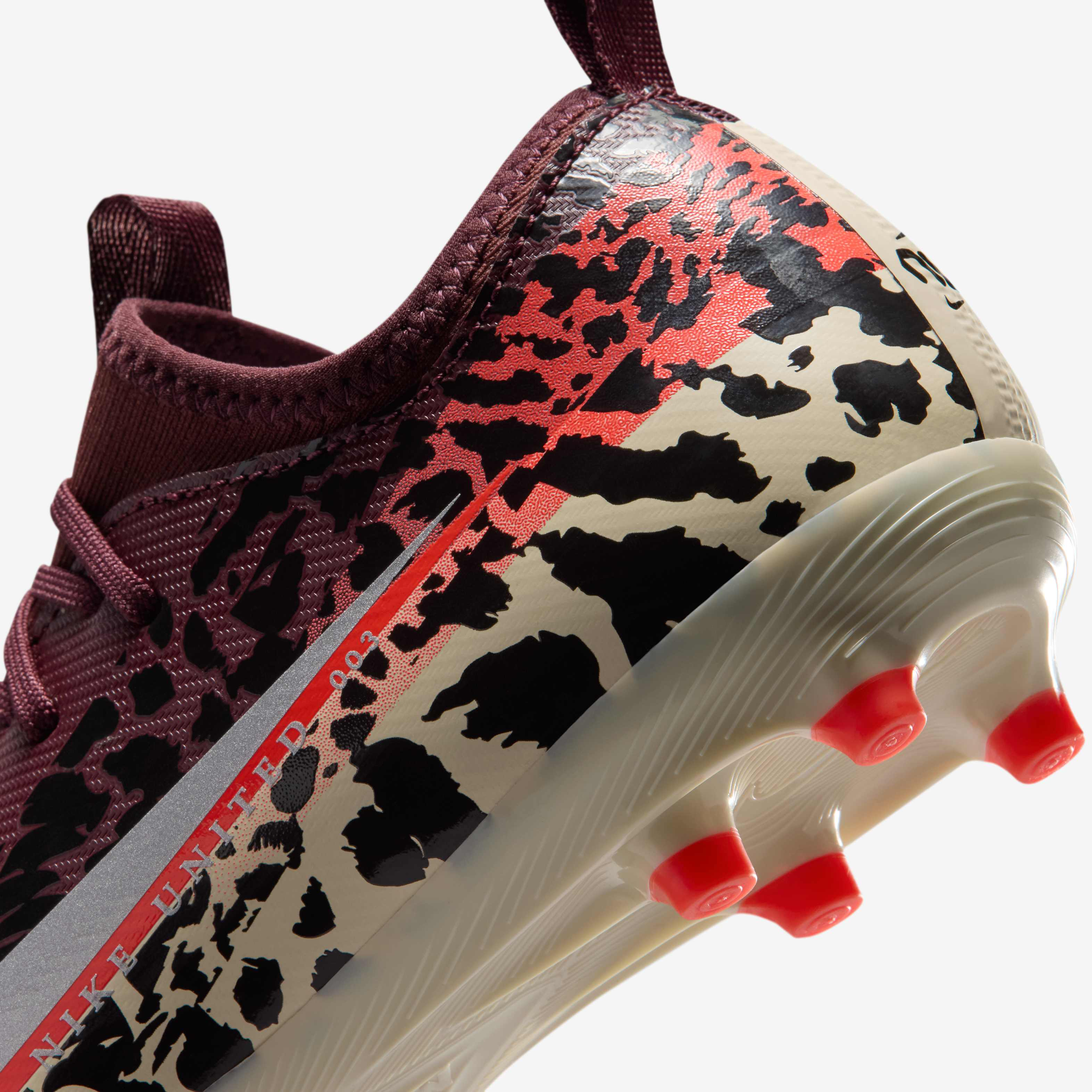 Nike United Jr. Mercurial Vapor 16 Academy image number 8