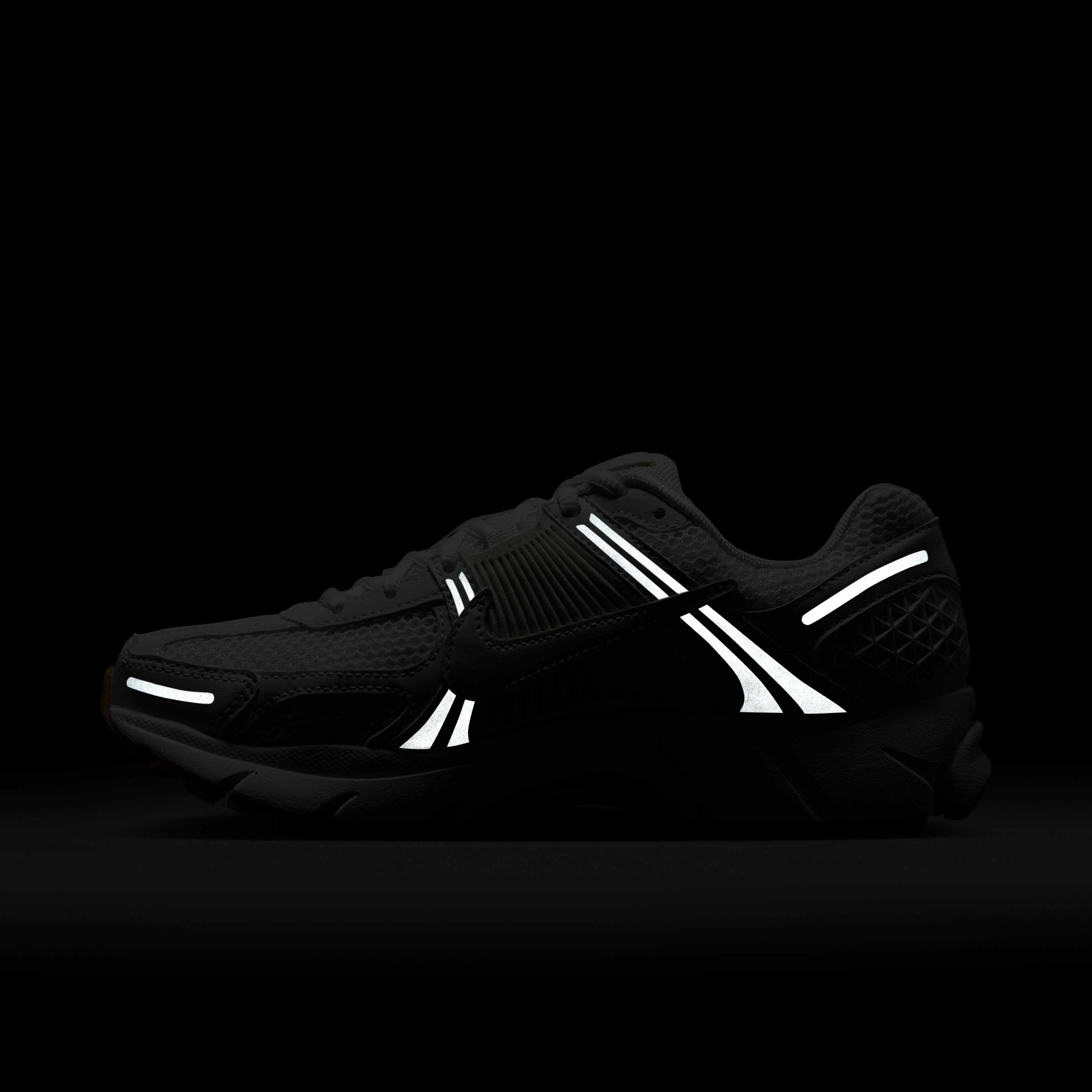 Nike Zoom Vomero 5 image number 11