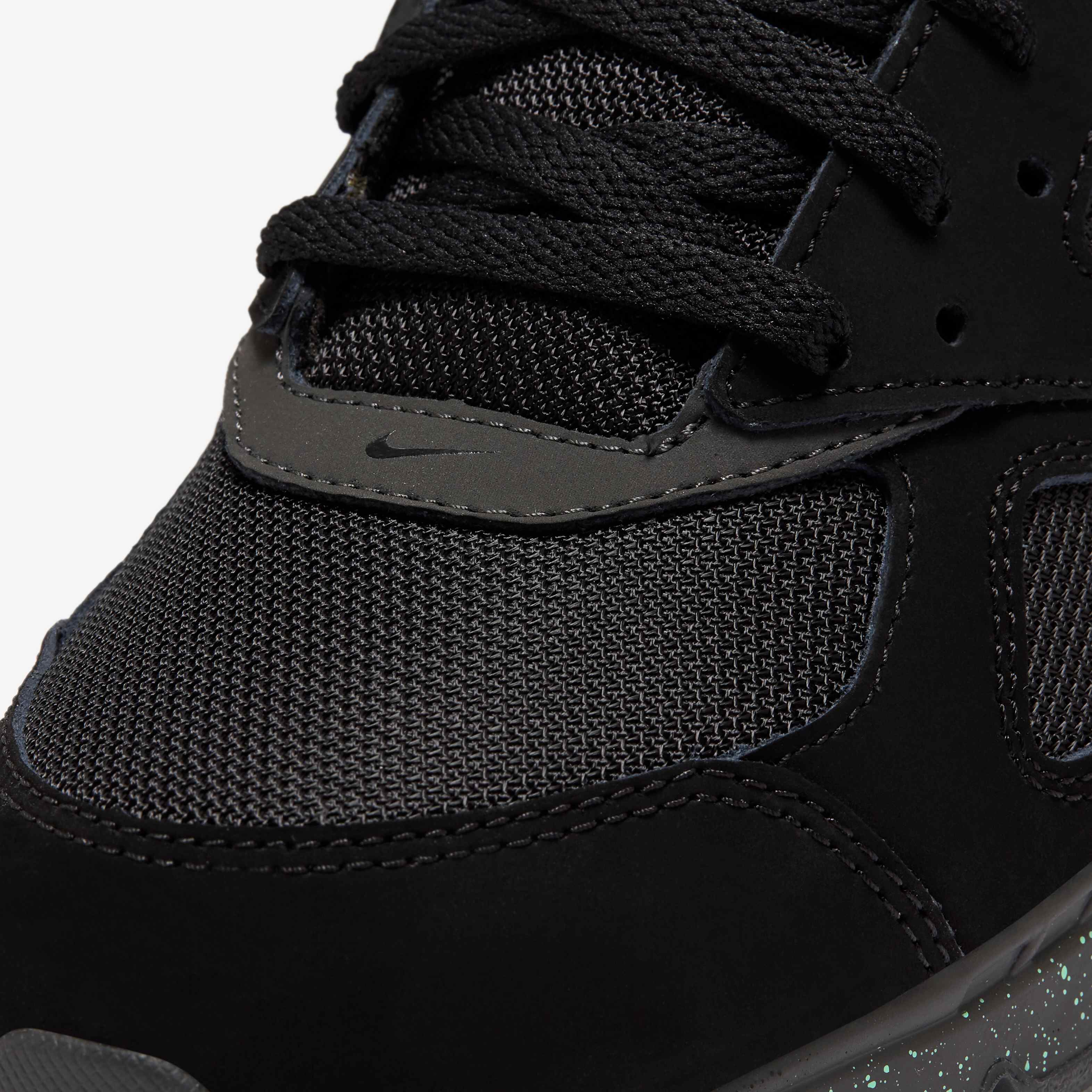 Nike Air Max IVO image number 6