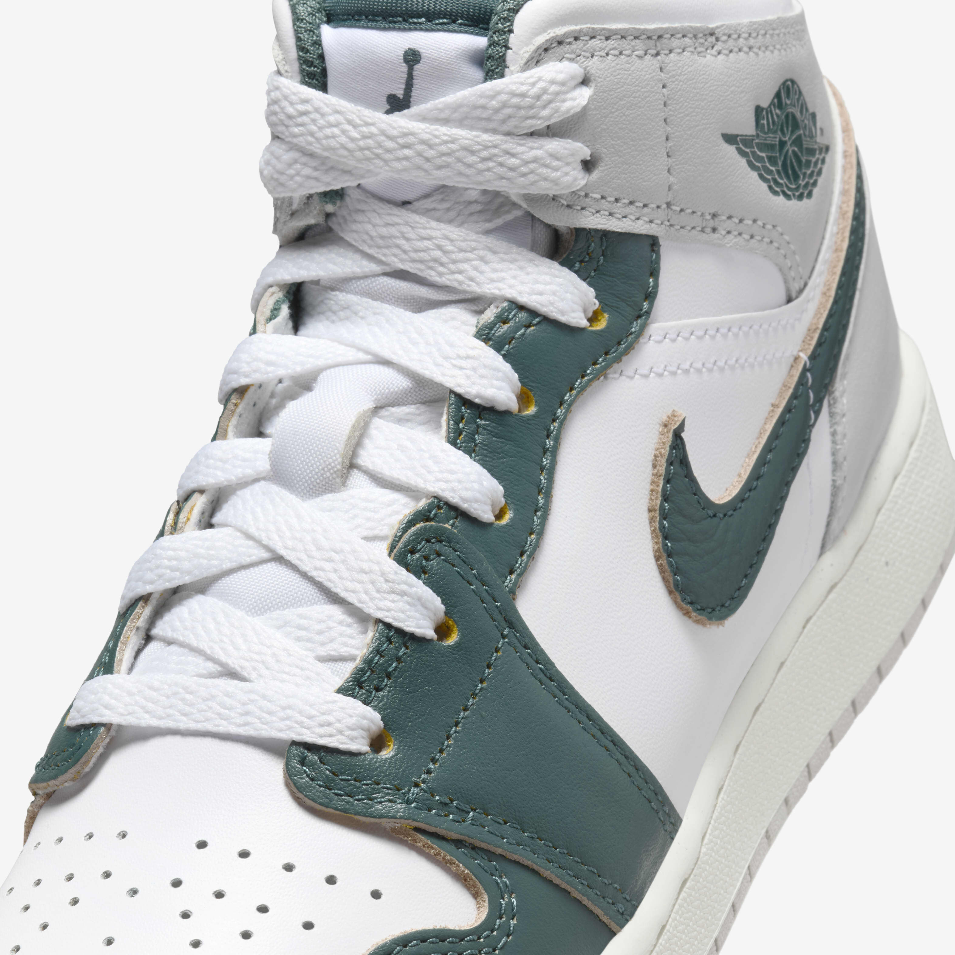 Air jordan 1 mid premium shoe green online