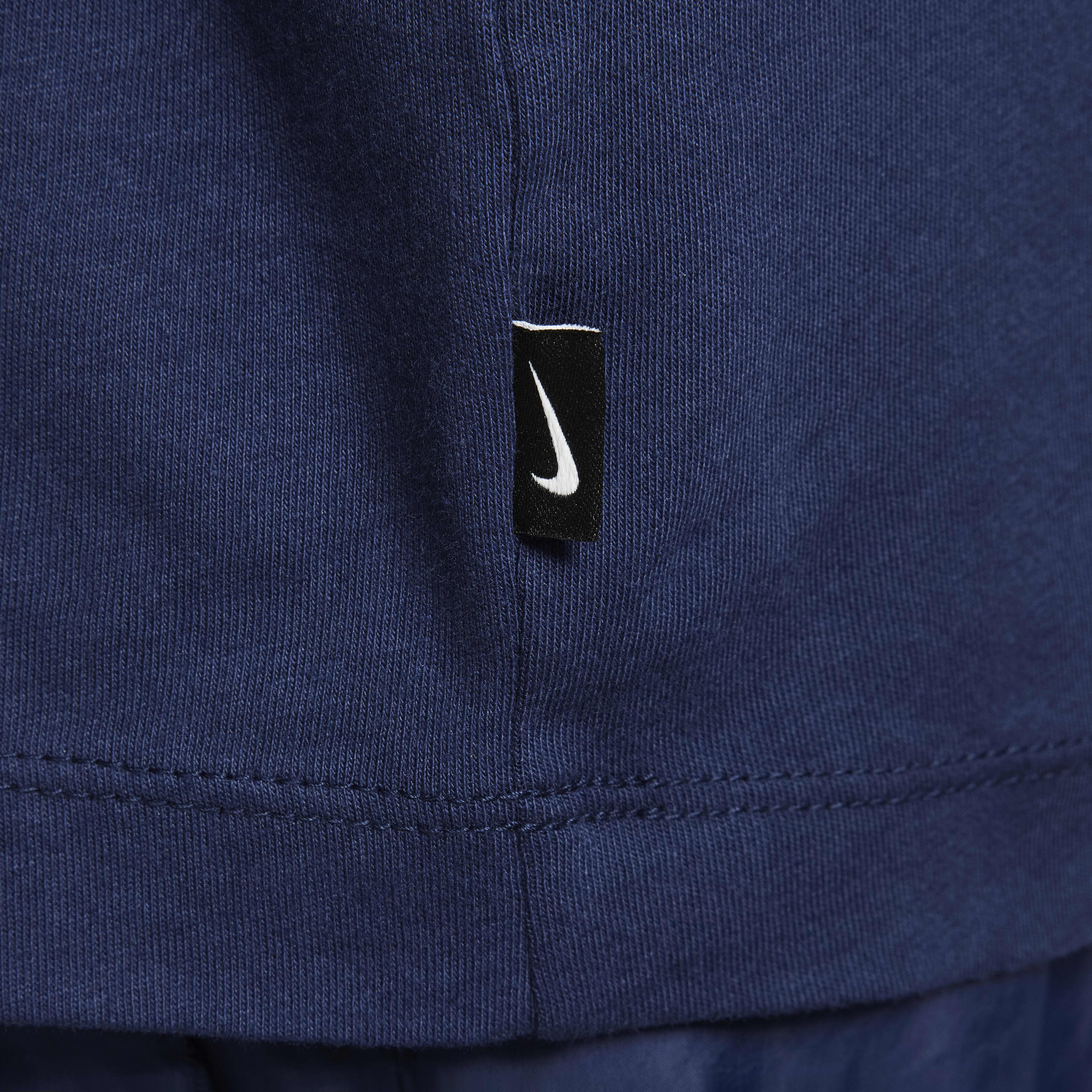 Paris Saint-Germain Away image number 5