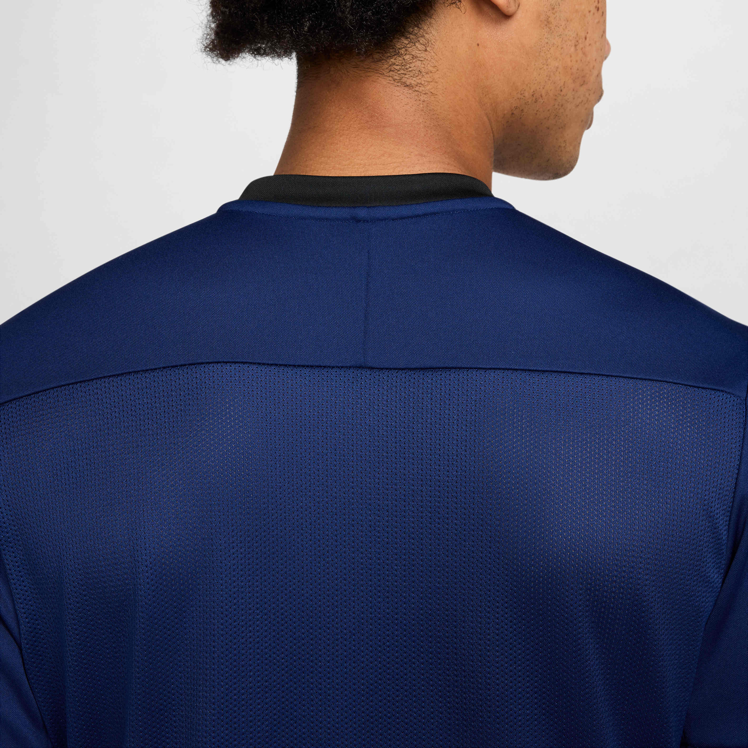 نايكي أكاديمي image number 5